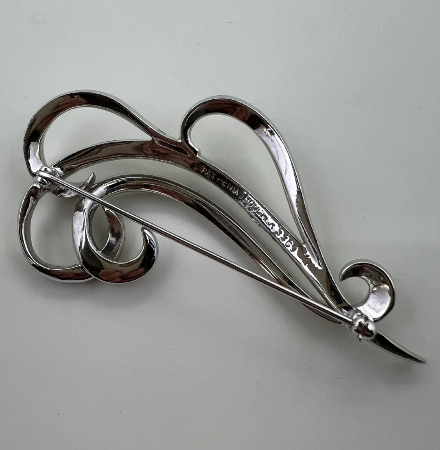 Vintage Signed BOUCHER Rhinestone Brooch - photo 3
