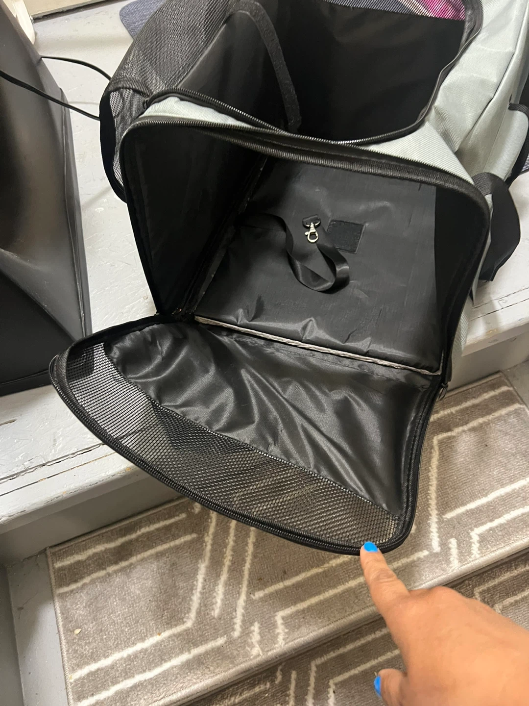 Cozy Paws Pet Carrier Bag - photo 4