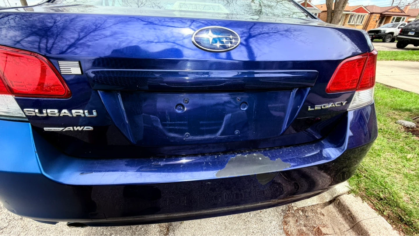 2010 Subaru Legacy - photo 5