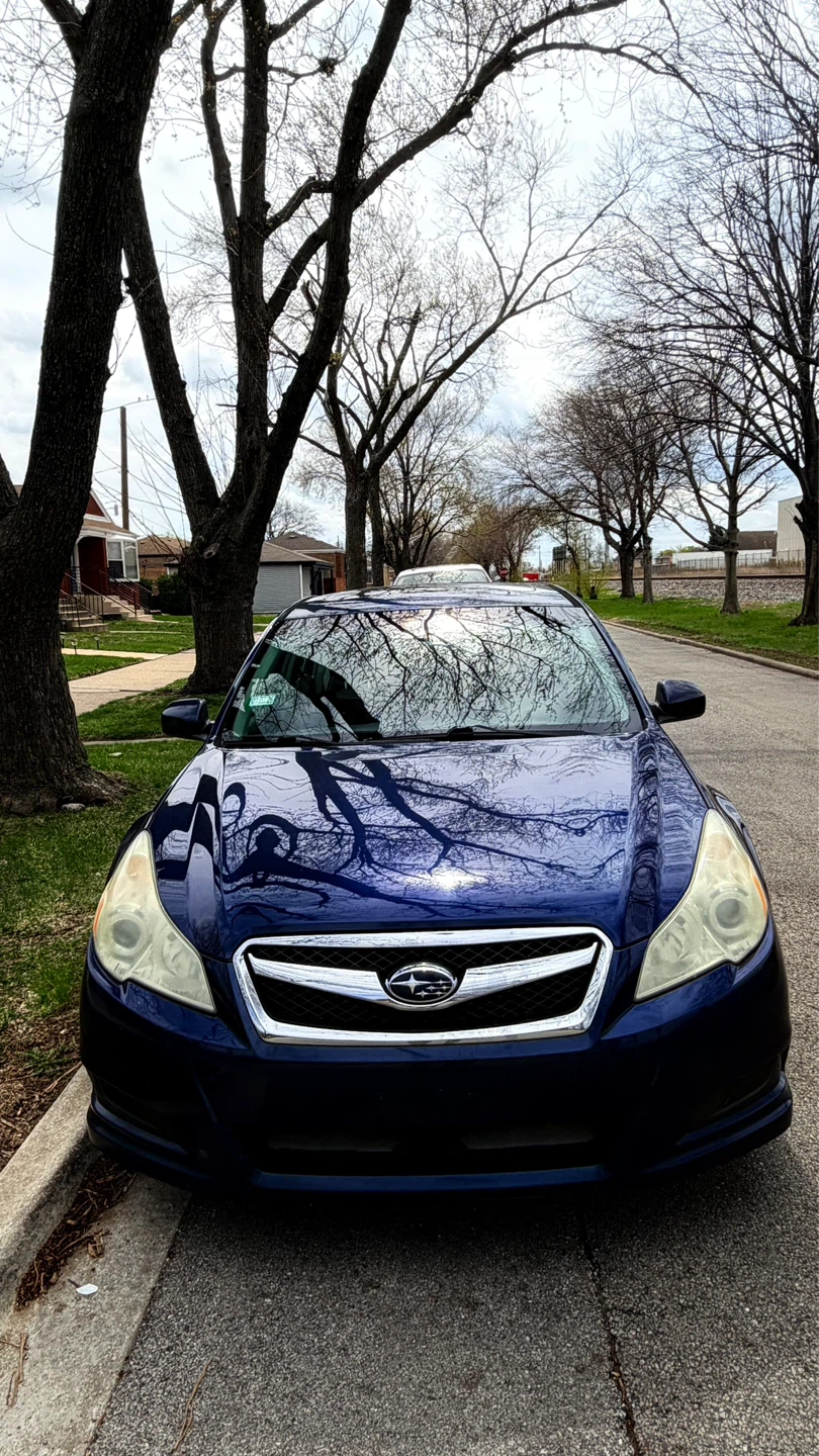 2010 Subaru Legacy - photo 3