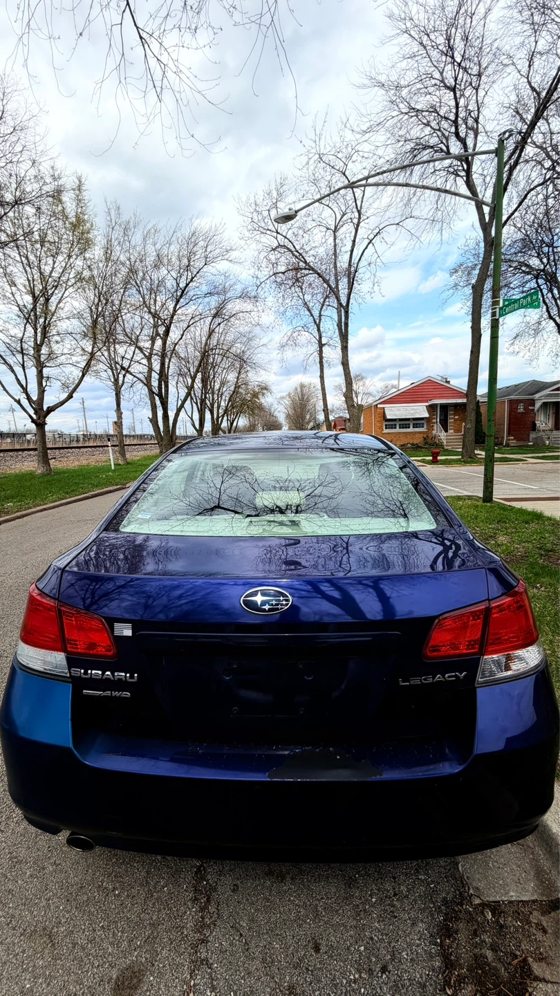 2010 Subaru Legacy - photo 4