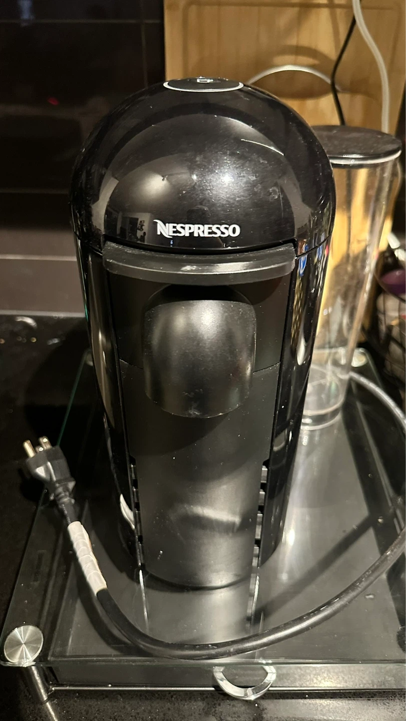 Nespresso Breville Coffee Machine - photo 2