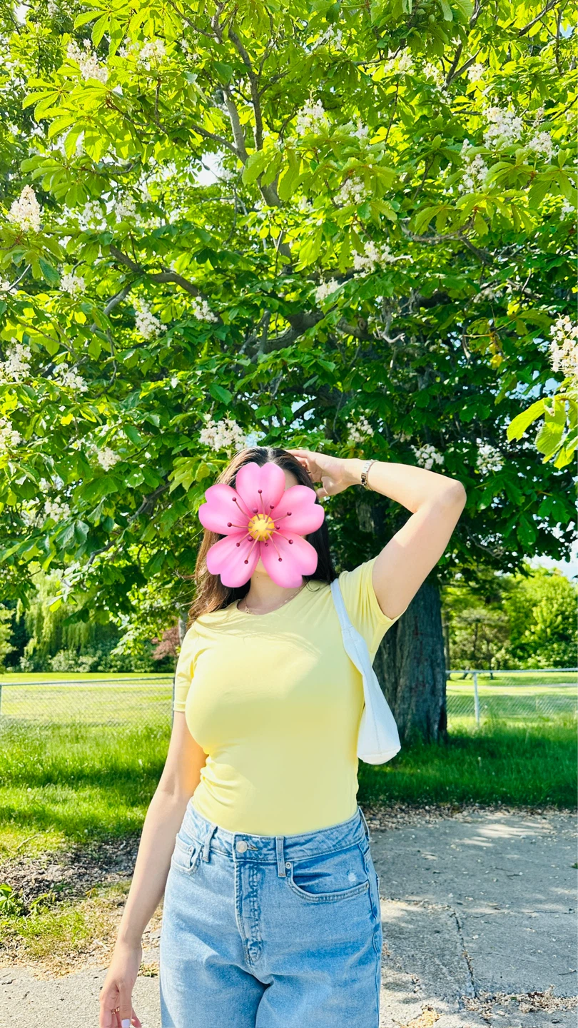 Yellow T-shirt