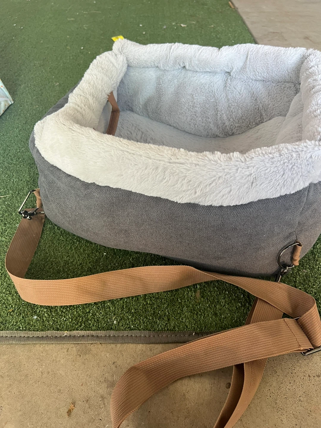 Trip 'n Go Pet Carrier/Bed - photo 3
