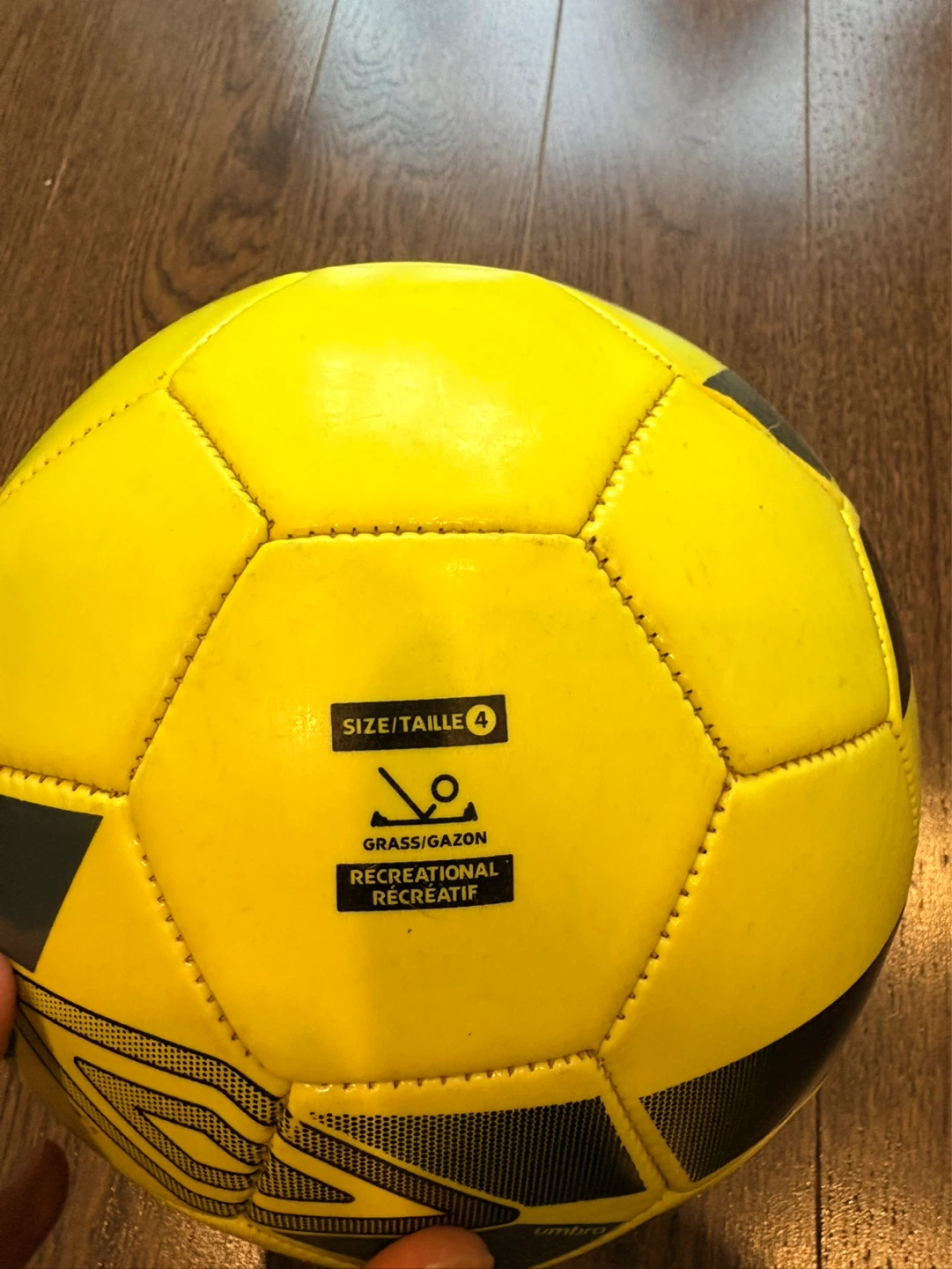 Umbro Size 4 Soccer Ball - Yellow - photo 2