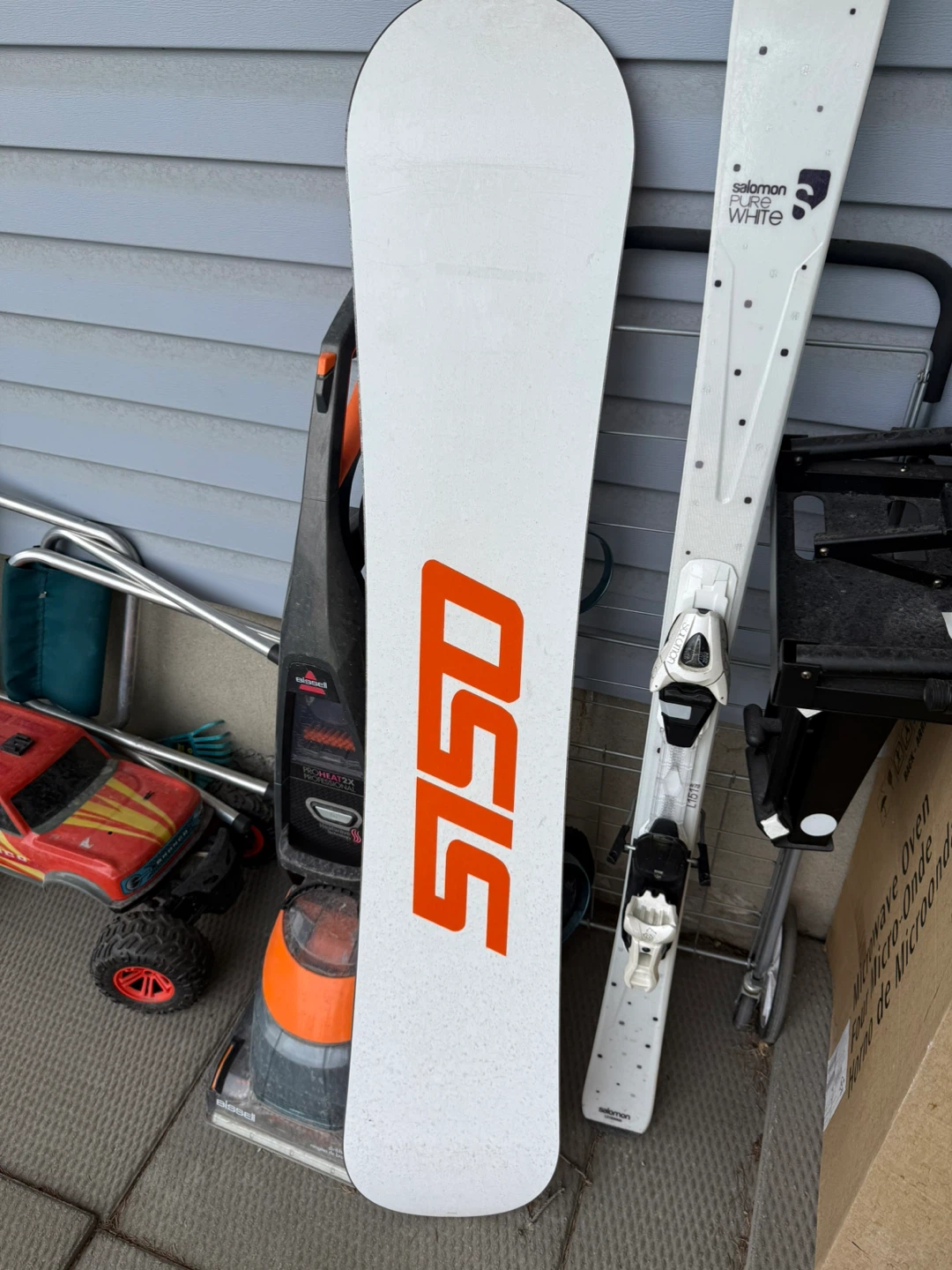 5150 Snowboard with K2 Bindings