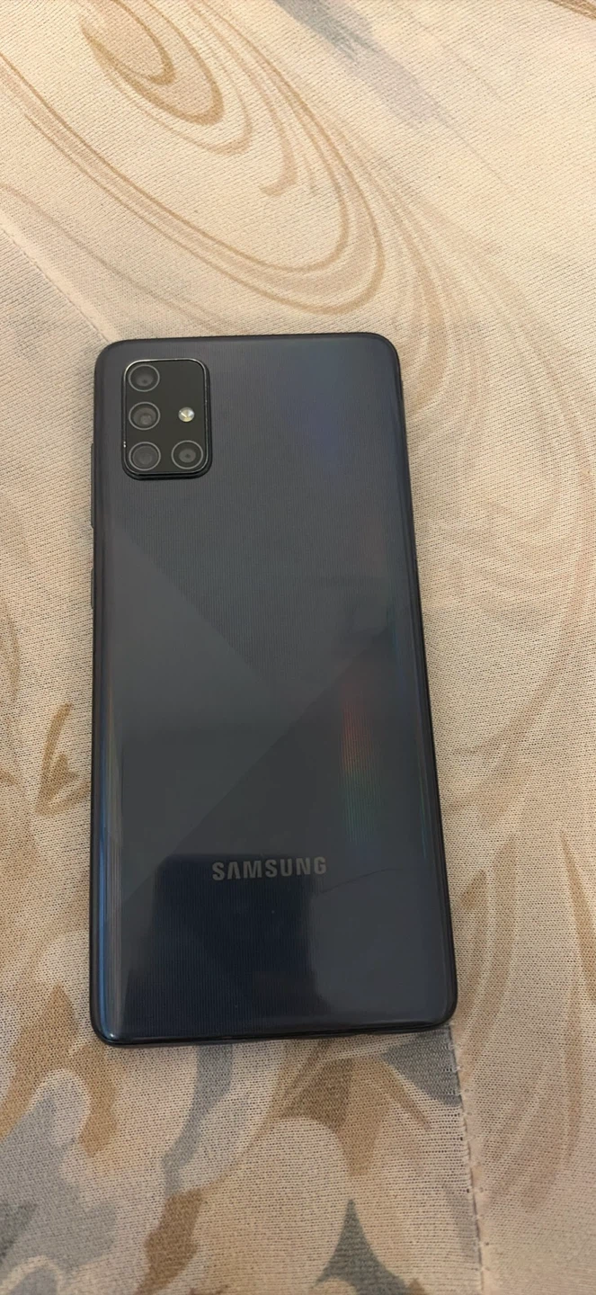 Samsung Galaxy A71 - photo 4