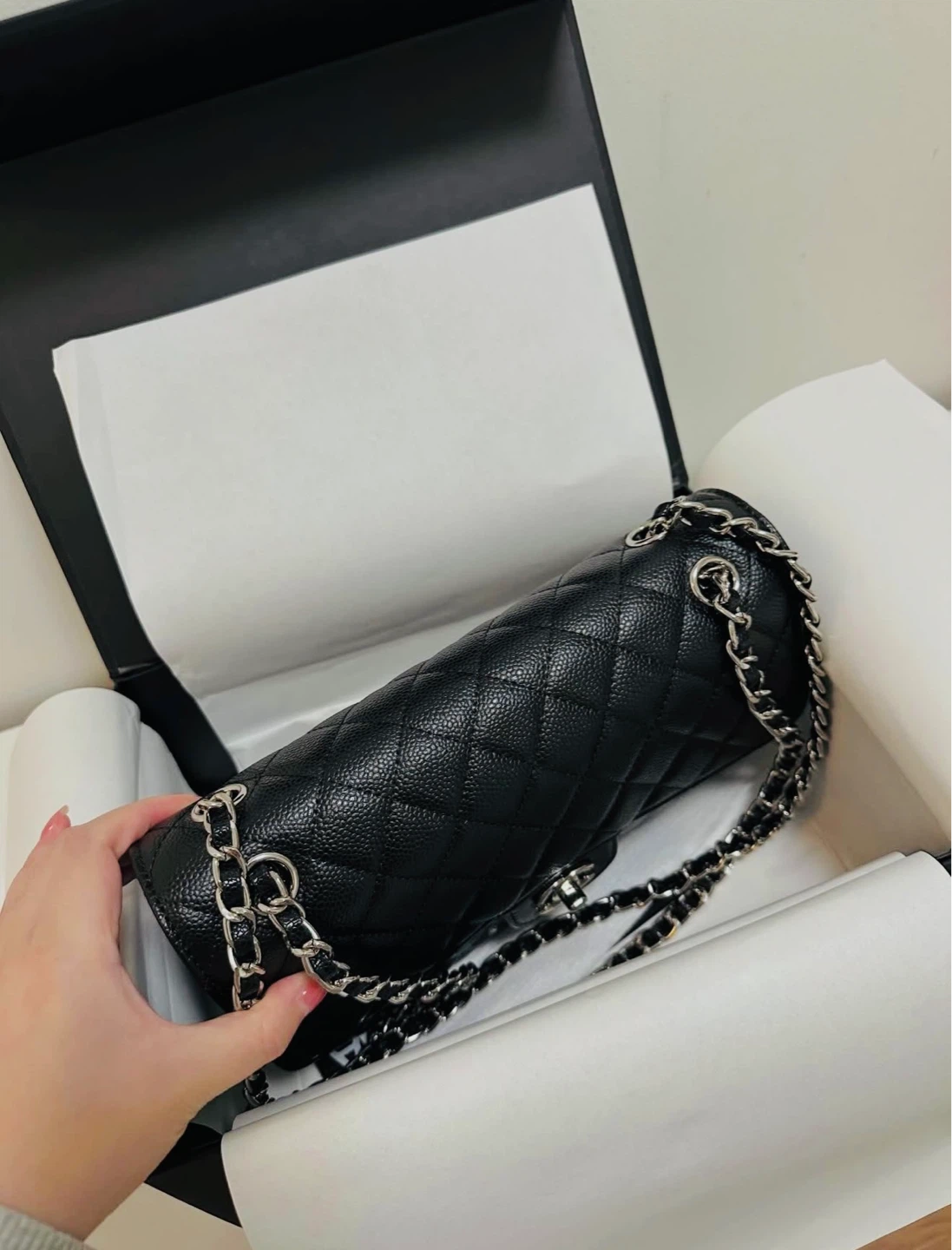 Black Chanel Medium Classic Flap Bag - photo 2