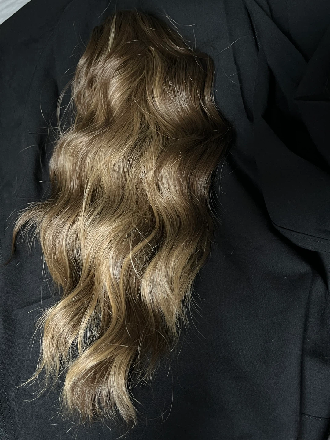 Wavy Clip-In Hair Extension Piece