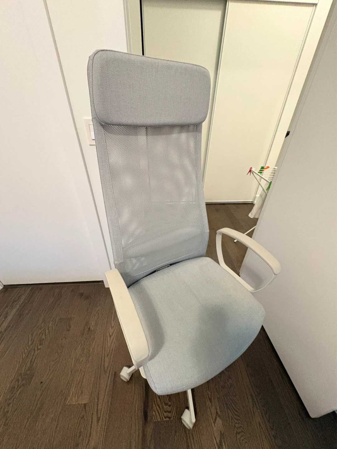 Ergonomic Office Chair - Grey Mesh - photo 4