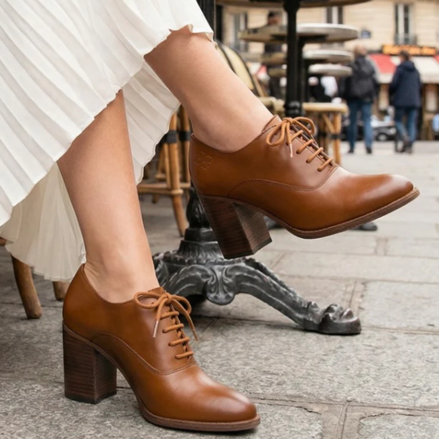 Brown Leather Lace-up Oxford Heels - photo 2