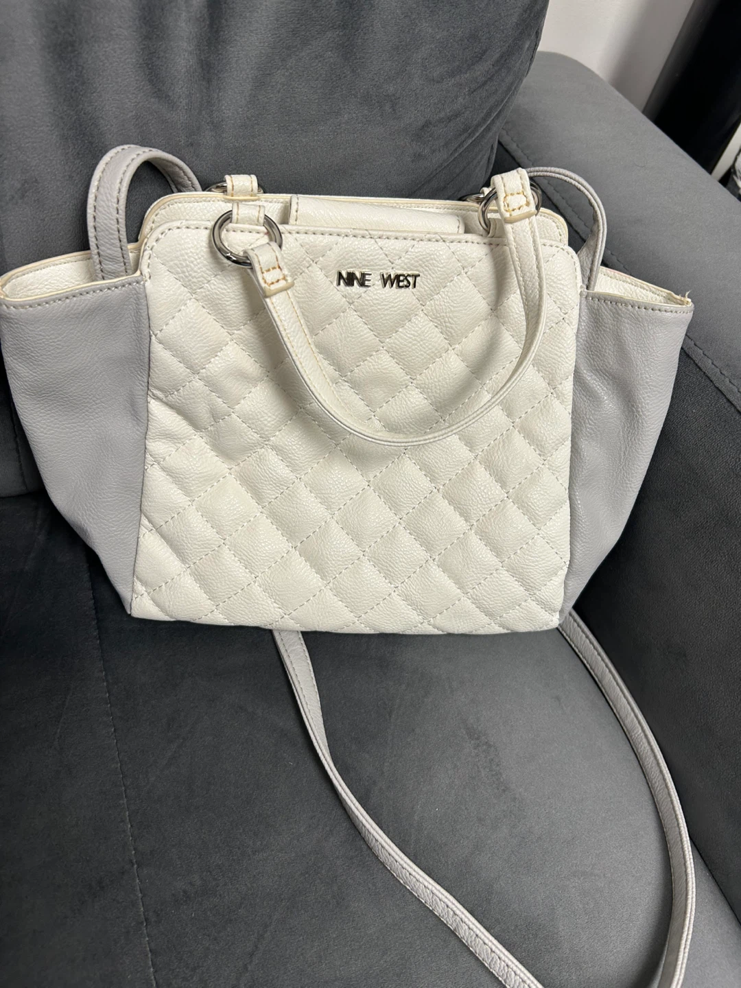 Nine West White & Grey Quilted Satchel Handbag - photo 5