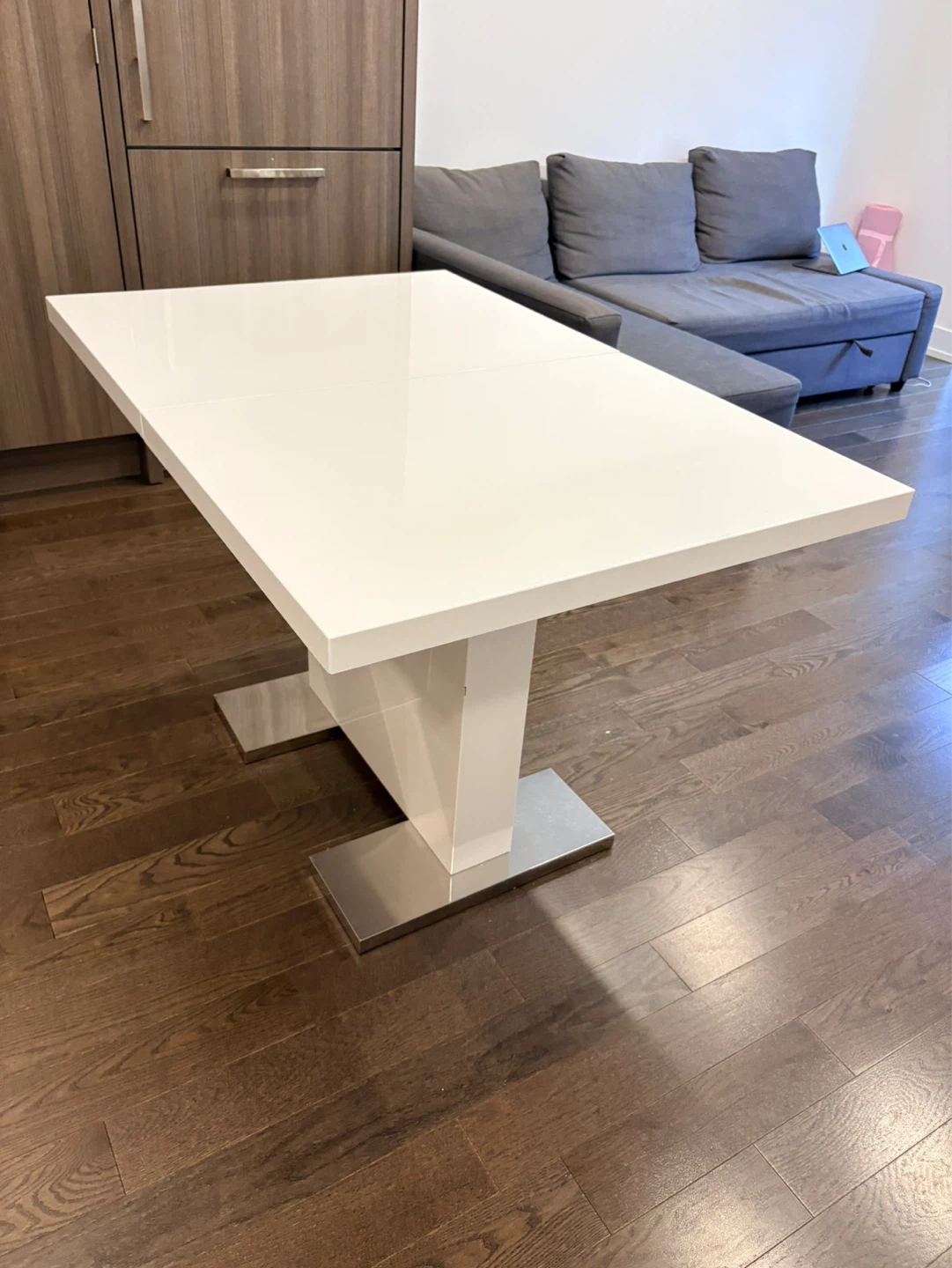 White Extendable Dining Table with Pedestal Base - photo 2