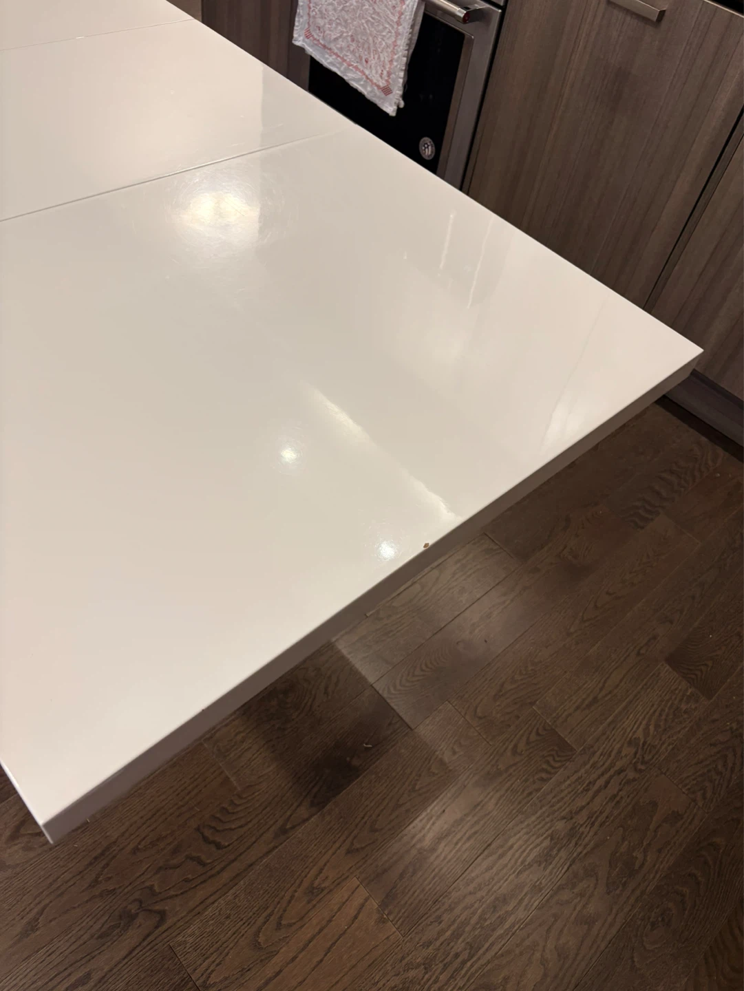 White Extendable Dining Table with Pedestal Base - photo 5