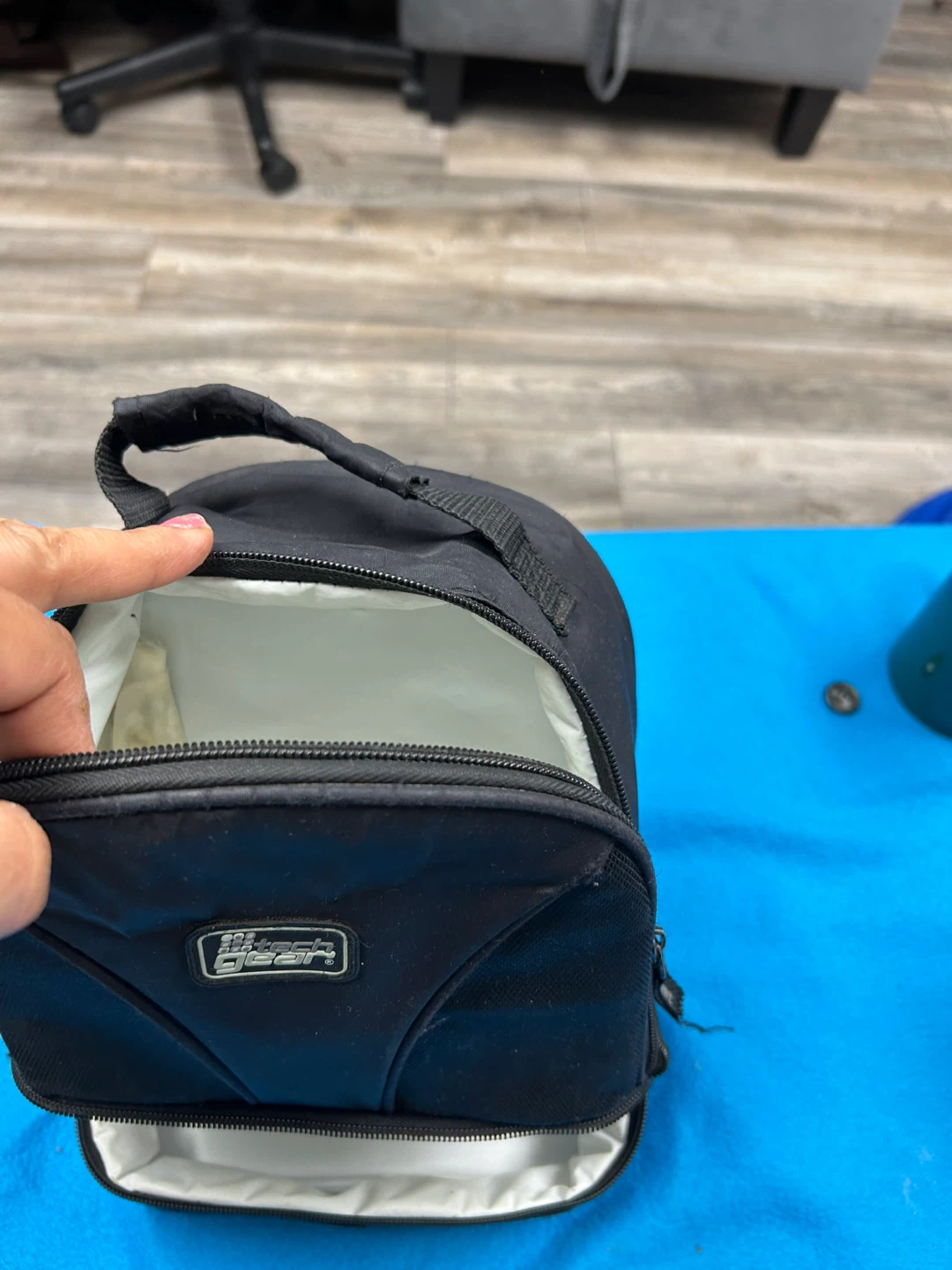 Black Tech Gear Insulated Lunch Bag - photo 5