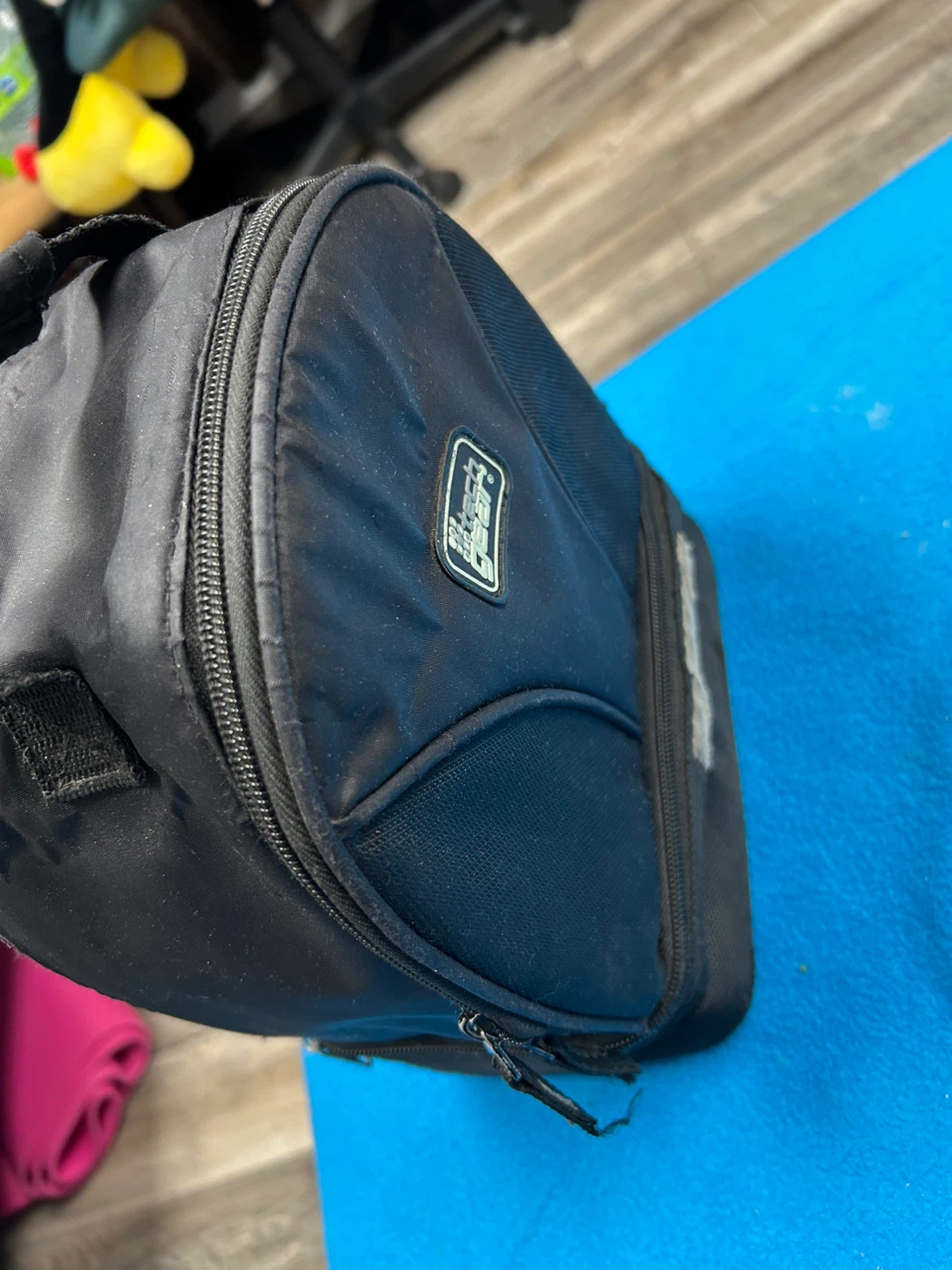Black Tech Gear Insulated Lunch Bag