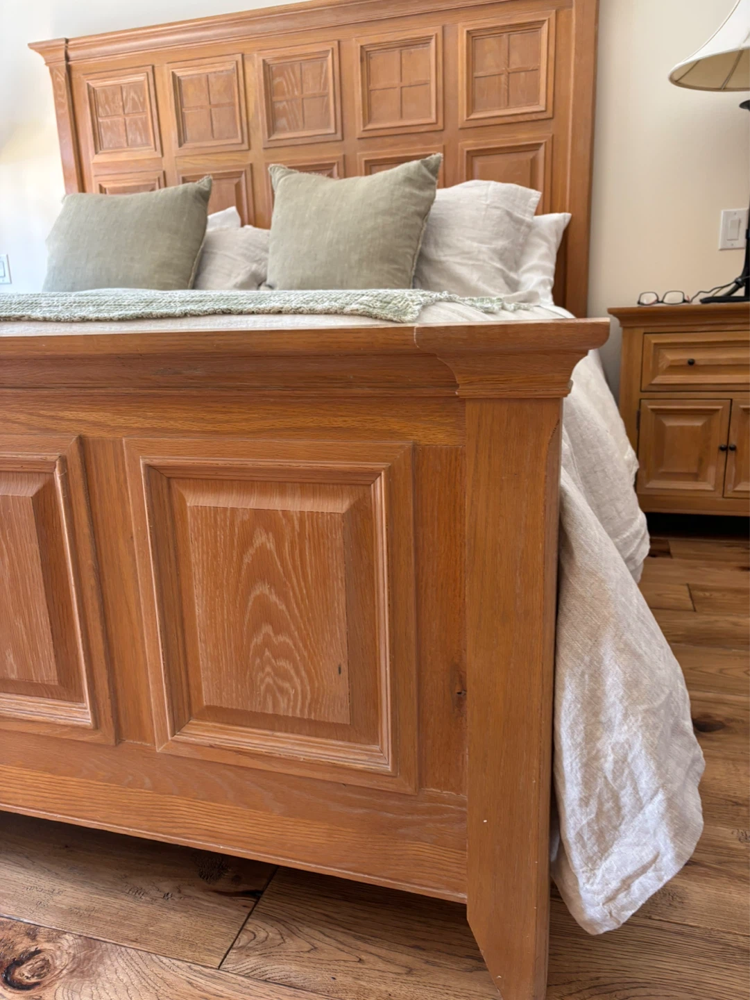 SOLID OAK MADE BY THOMASVILLE FURNITURE KING OR QUEEN WORKS - photo 2