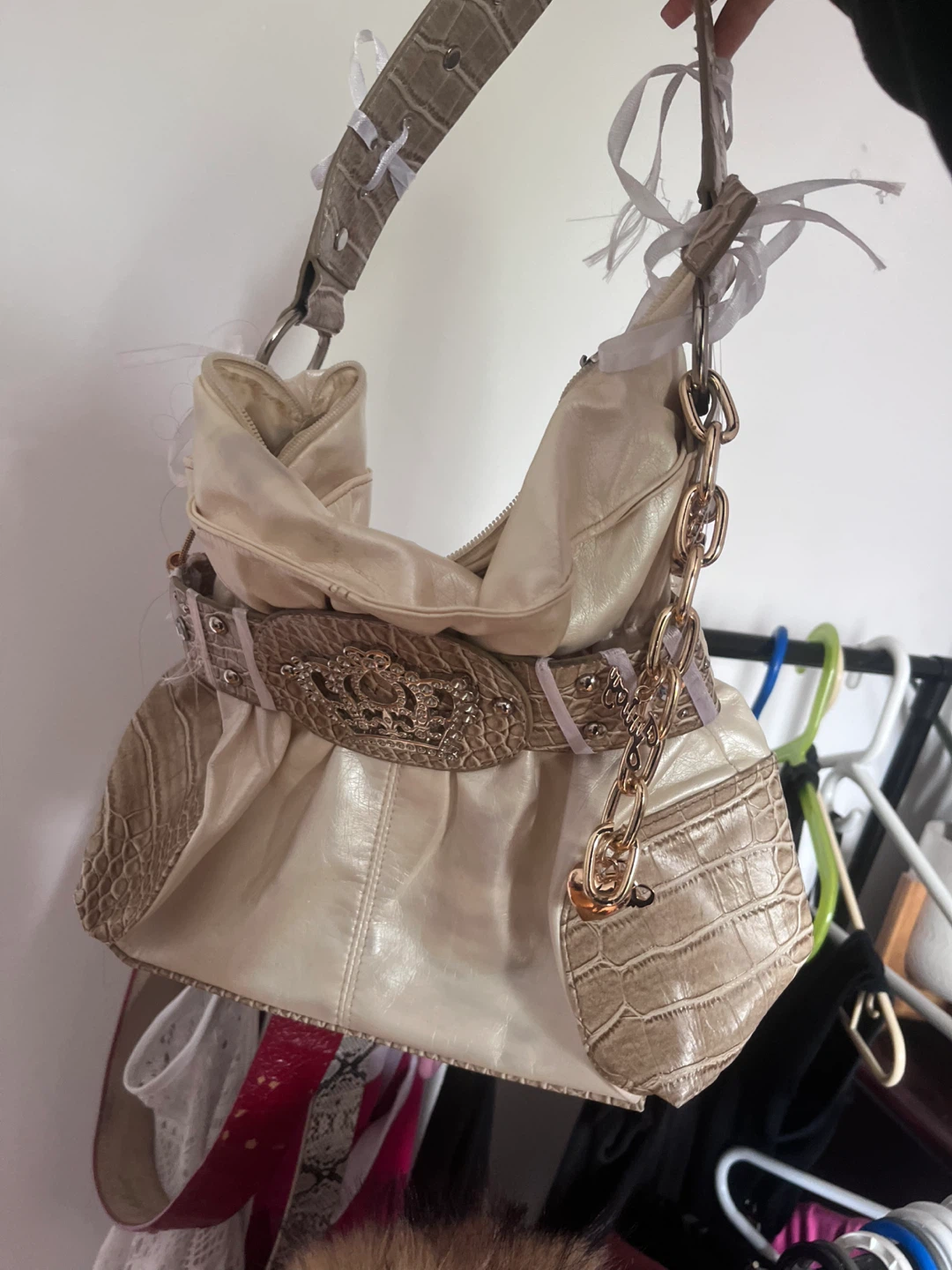 Sac à main babyphat style y2k avec chaînes juicy couture