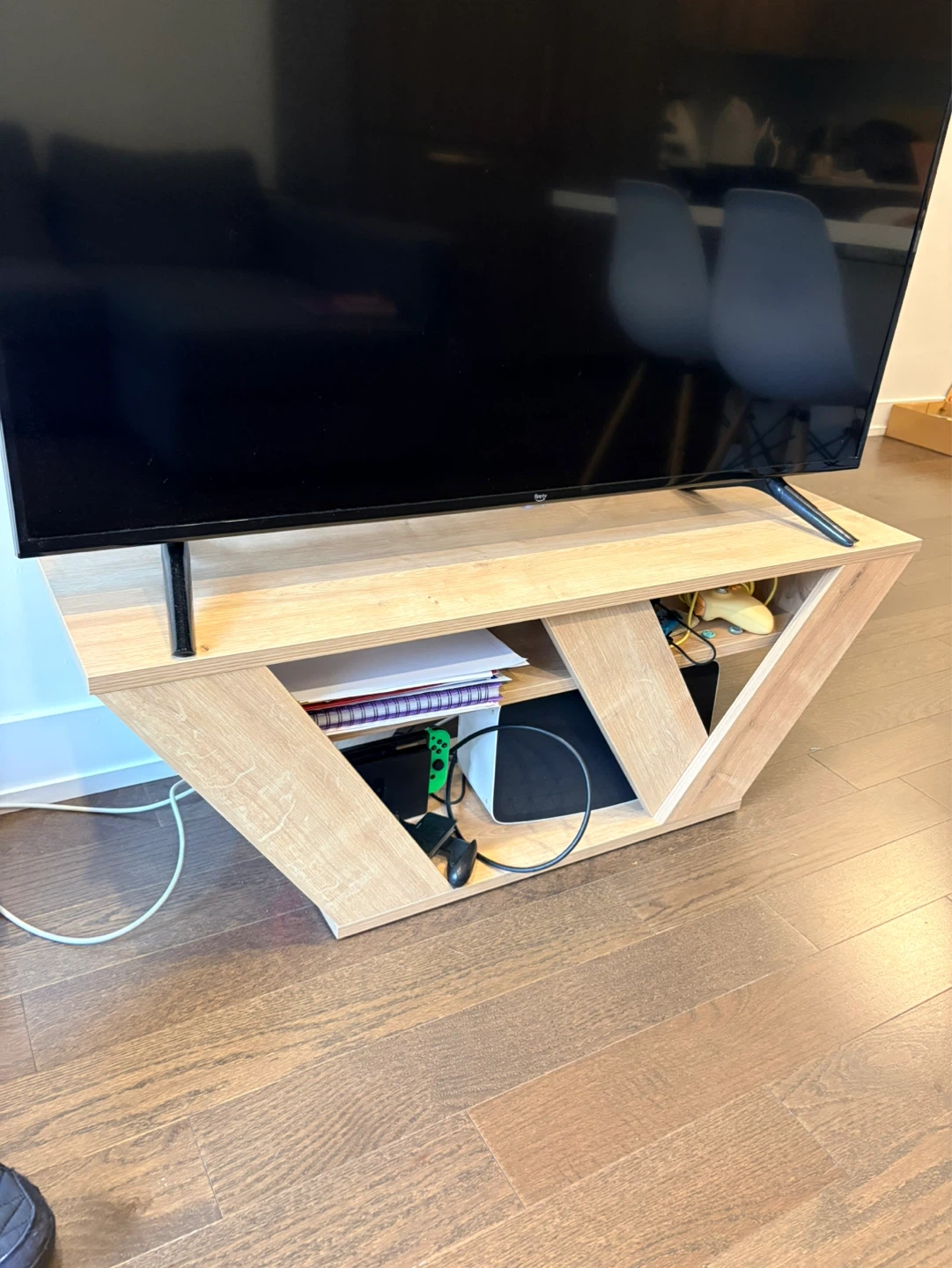 Modern Oak TV Stand with Open Shelving - photo 2