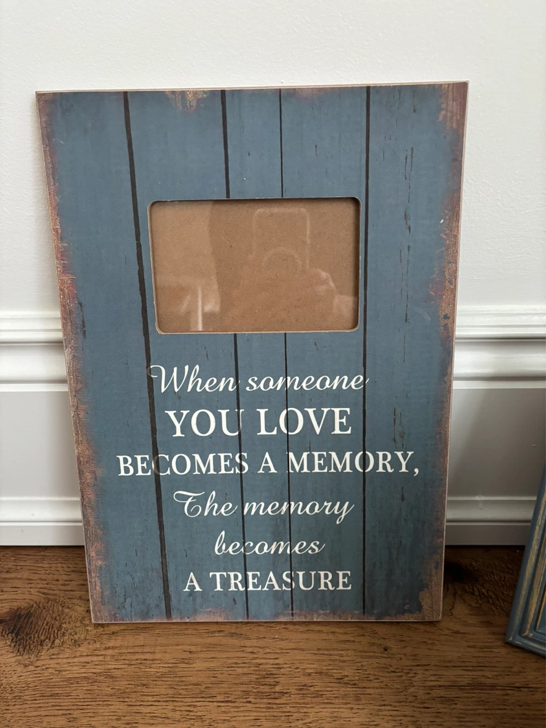 Eaton Edition & Assorted Picture Frames - photo 4