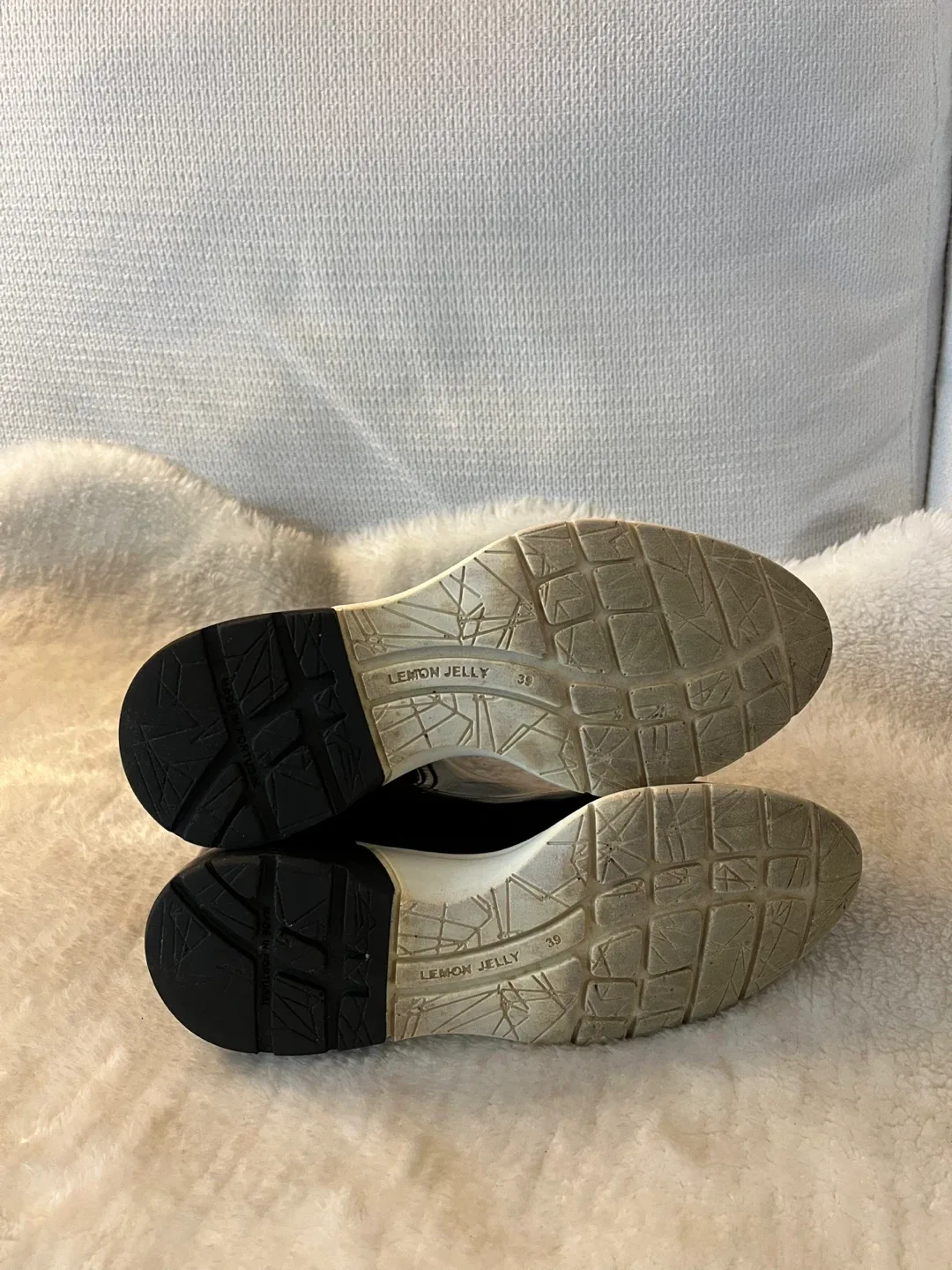 Lemon Jelly Black Gloss Chelsea Boots Size 8 - photo 5