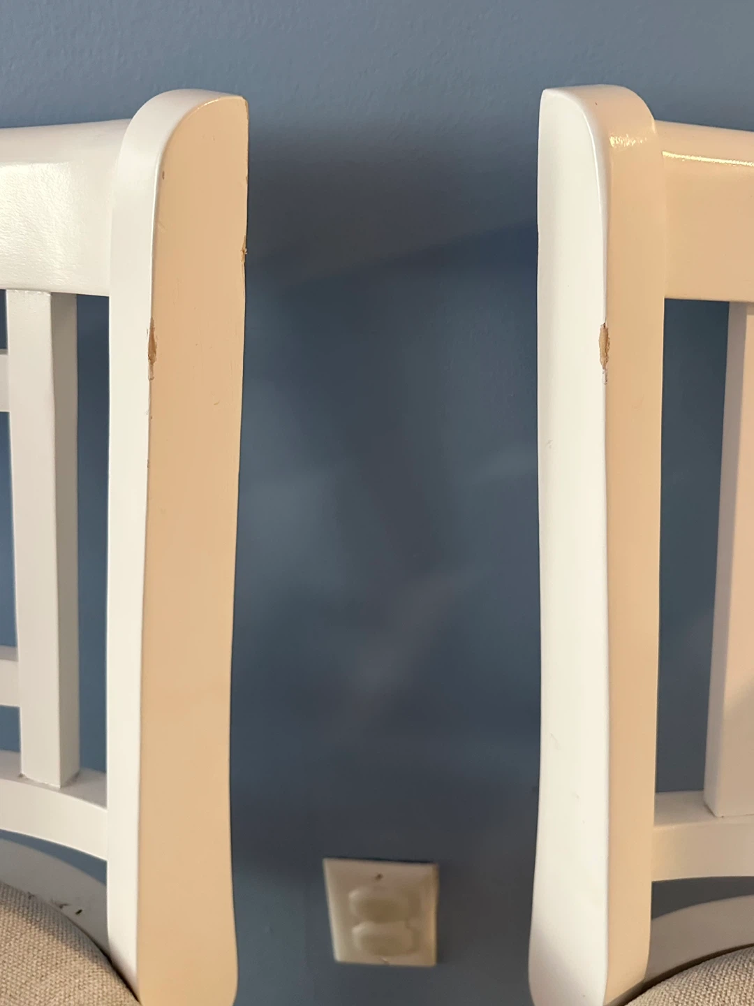 White Swivel Counter Stools (Set of 2) - photo 4