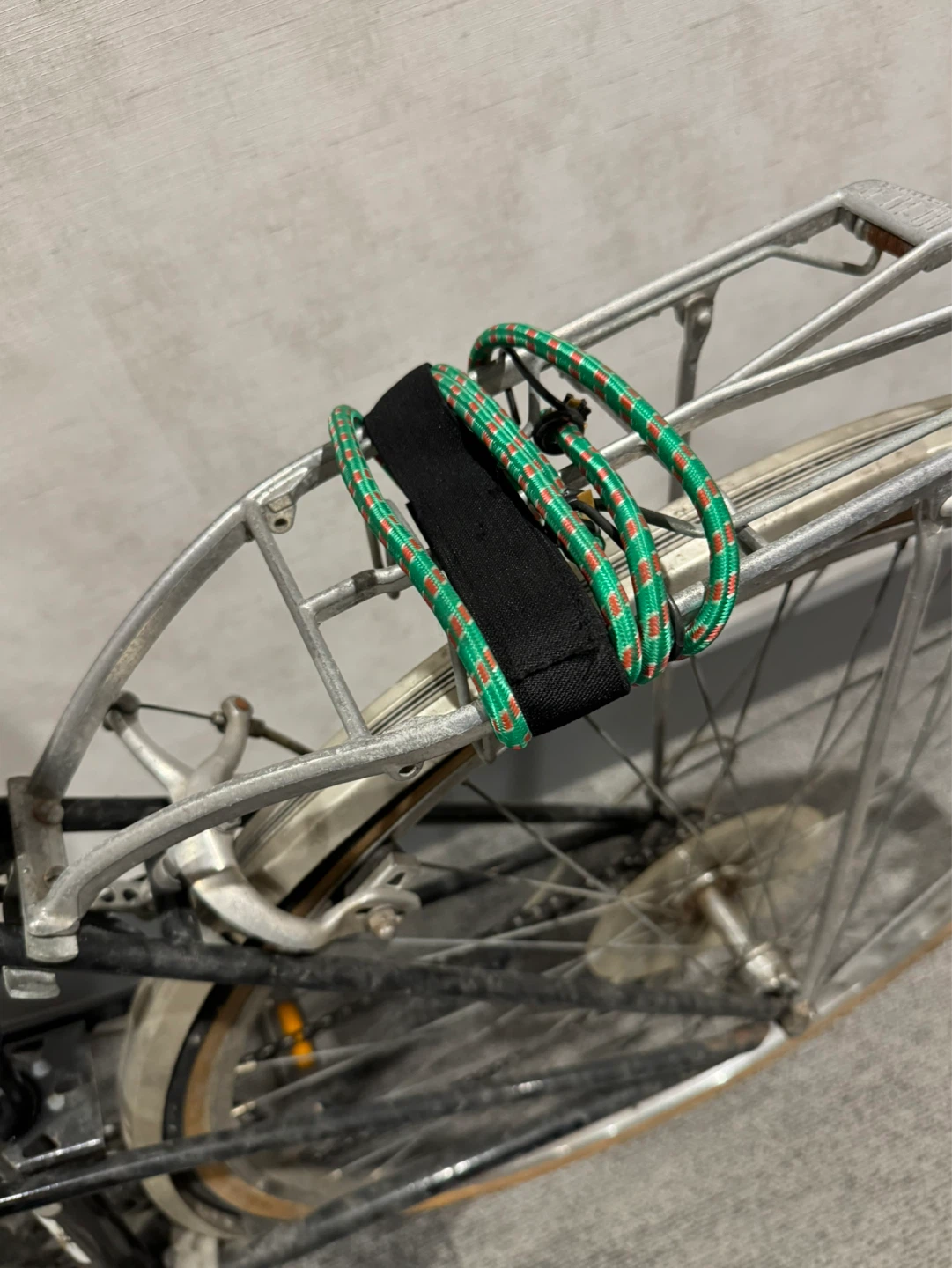 Vintage Raleigh Sprite Bicycle – Classic City Bike - photo 4