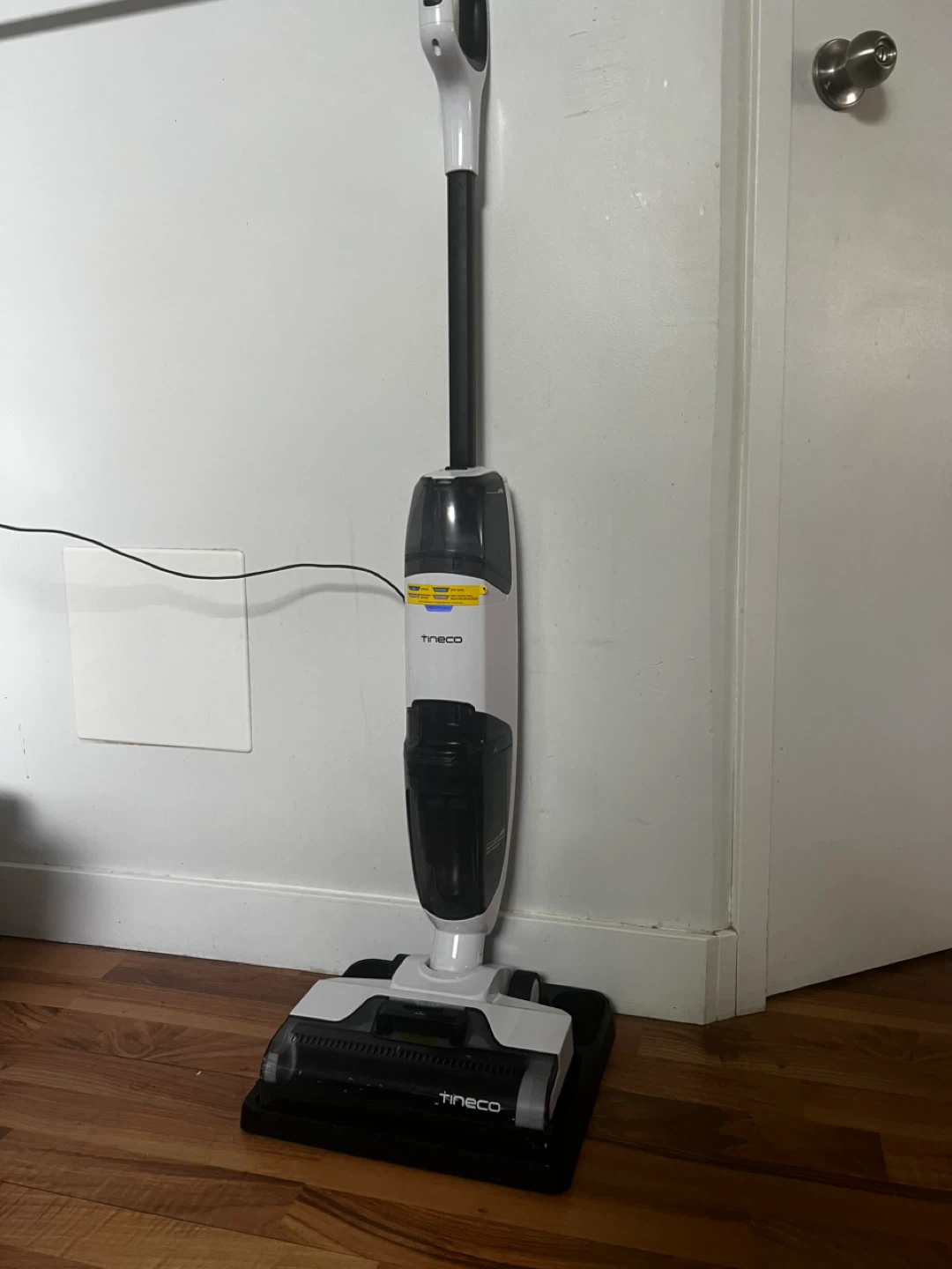 Tineco iFloor 2 Wet Dry Vacuum – Excellent Condition