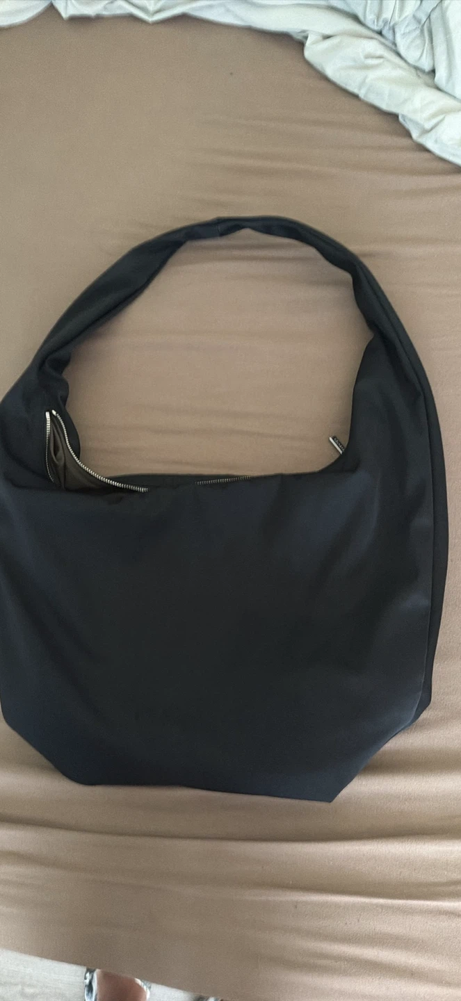 Babaton Black Shoulder Bag - photo 2