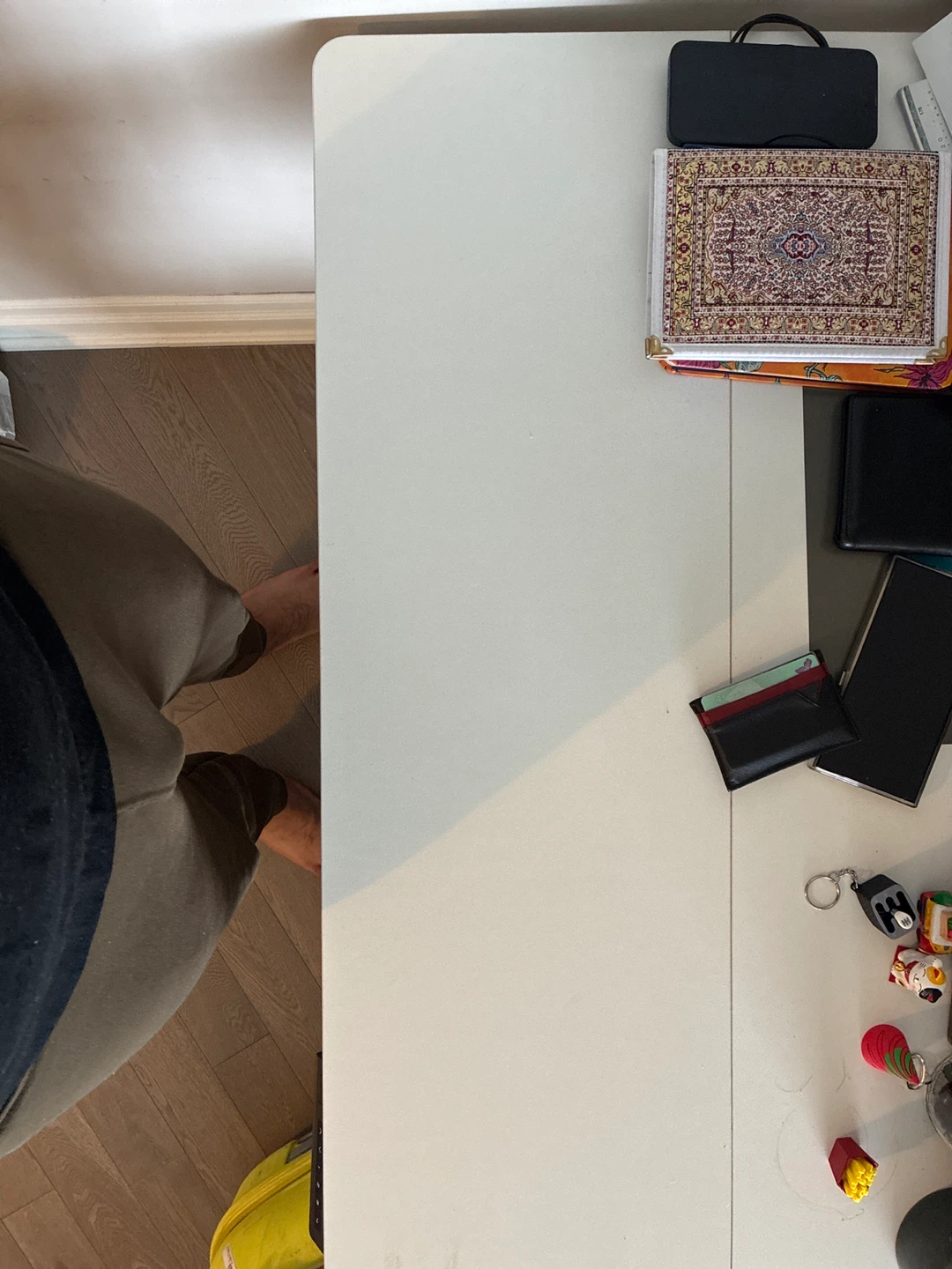 White Standing Desk - photo 2