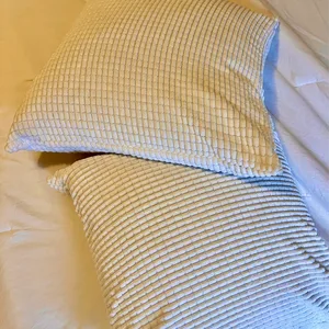 Textured White decorative Throw Pillows (Set of 2)
