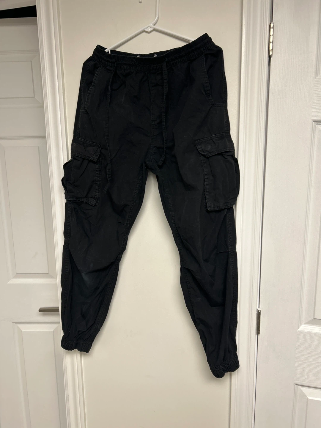 Black Cargo Pants - photo 2