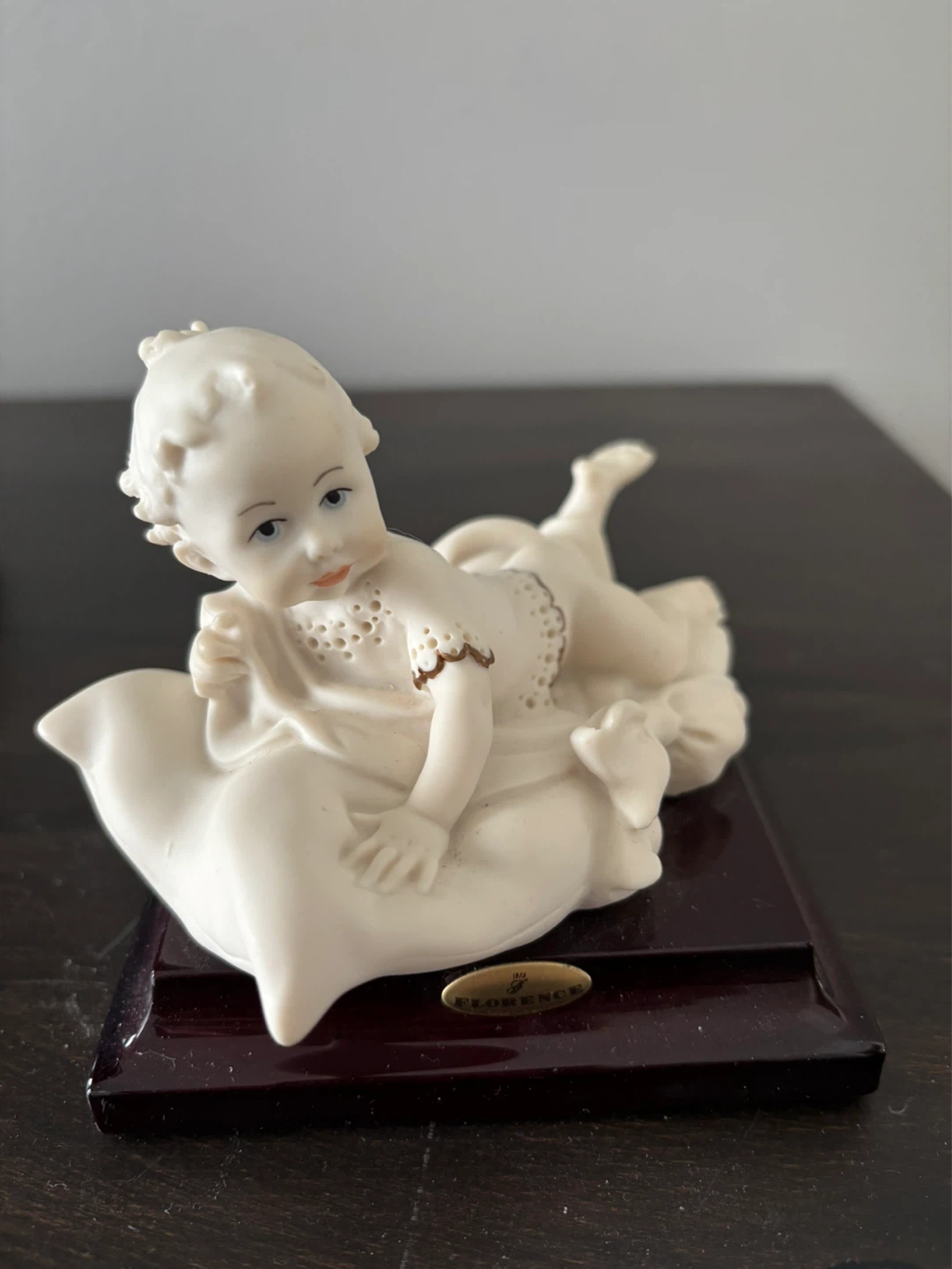 Giuseppe Armani "The Newcomer" Figurine