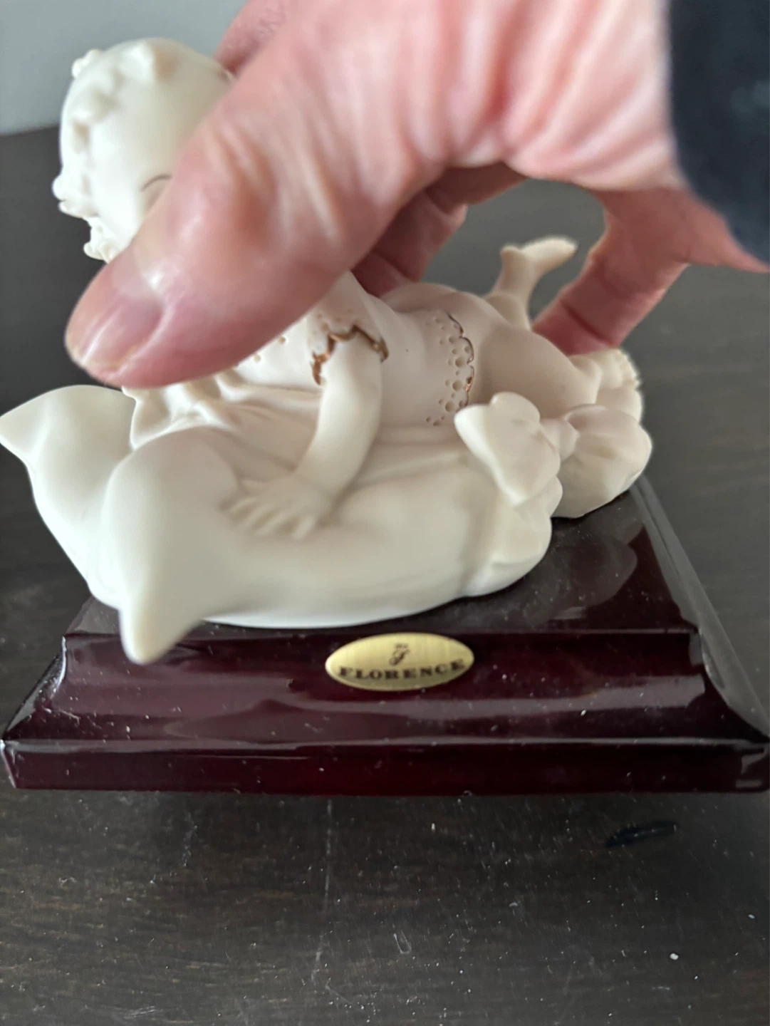 Giuseppe Armani "The Newcomer" Figurine - photo 2