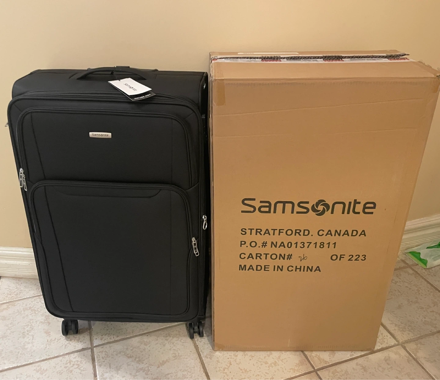 Brand new Samsonite Infuse NXT Large Expandable Luggage - photo 2
