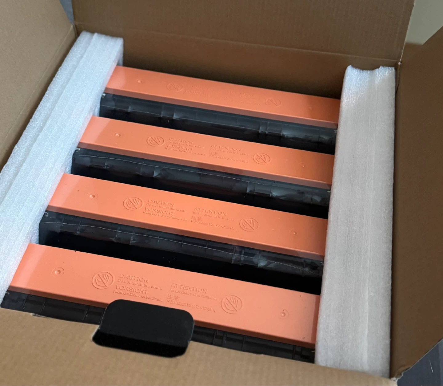 TONER CARTRIDGE 075H (4pcs) for Canon i-Sensys - photo 2