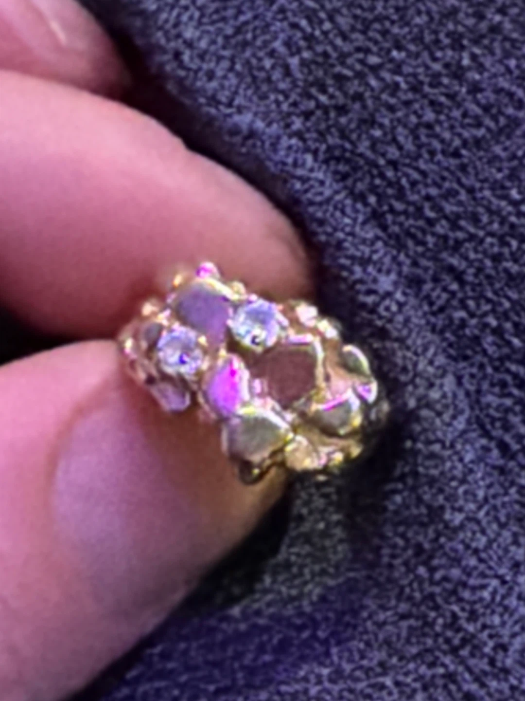 14k Ring with natural diamonds