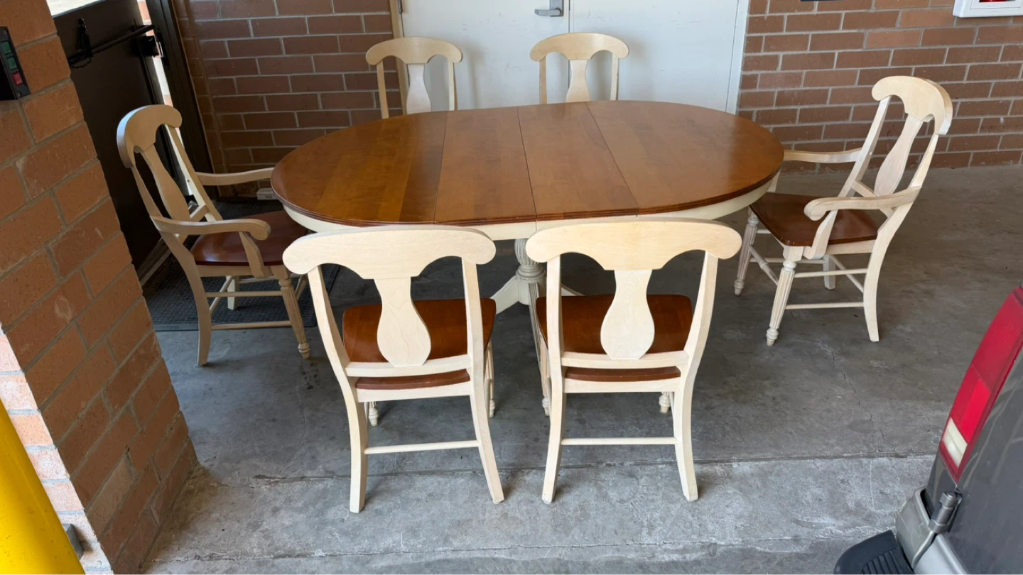 Oval Dining Table with 6 Chairs - photo 2