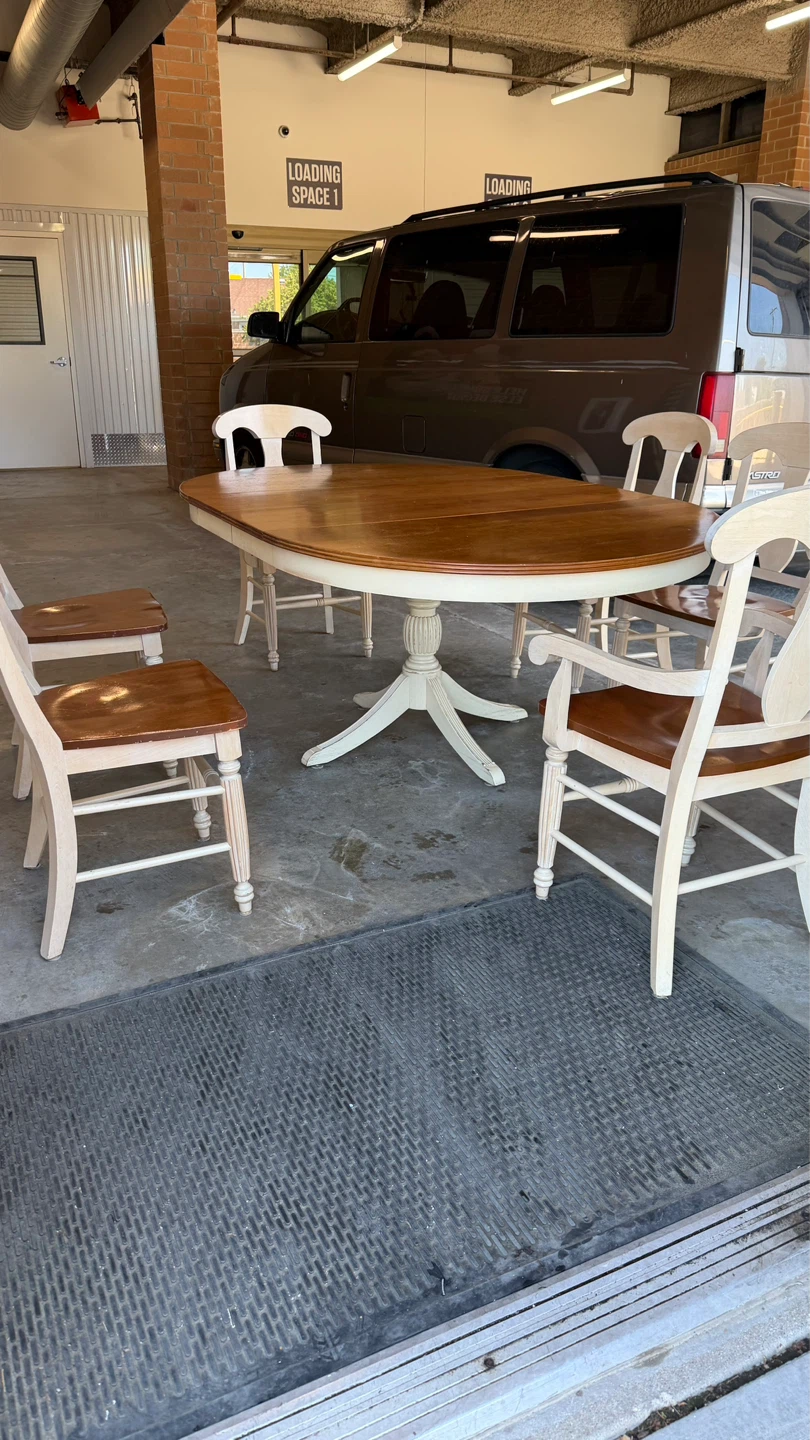 Oval Dining Table with 6 Chairs - photo 3