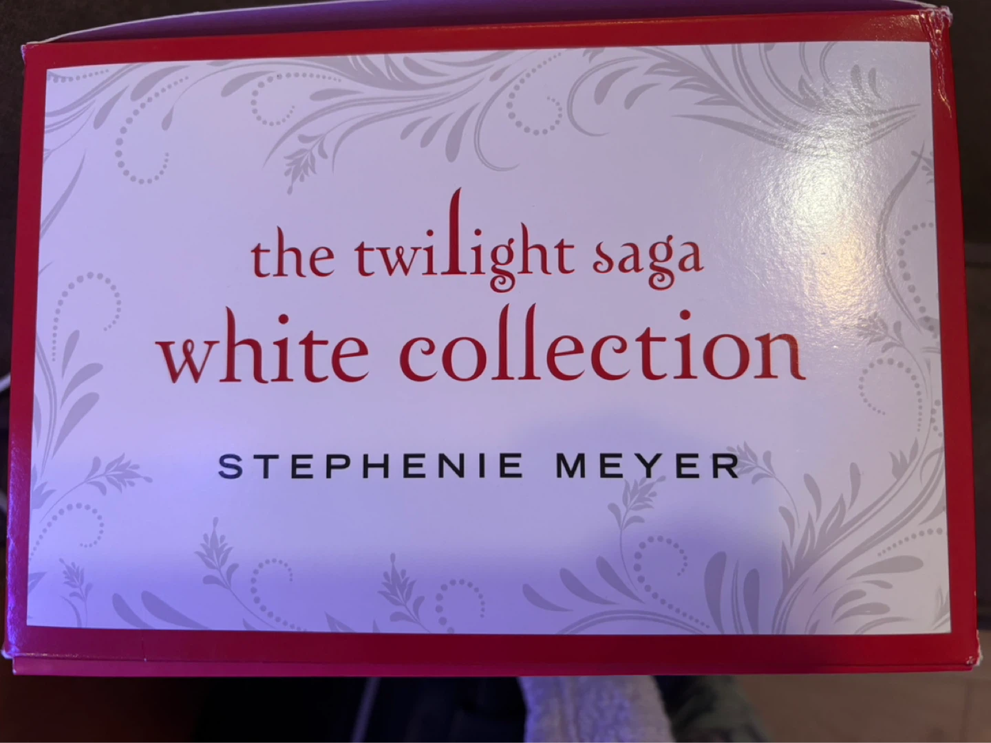 The Twilight Saga White Collection Box Set by Stephenie Meyer - photo 3