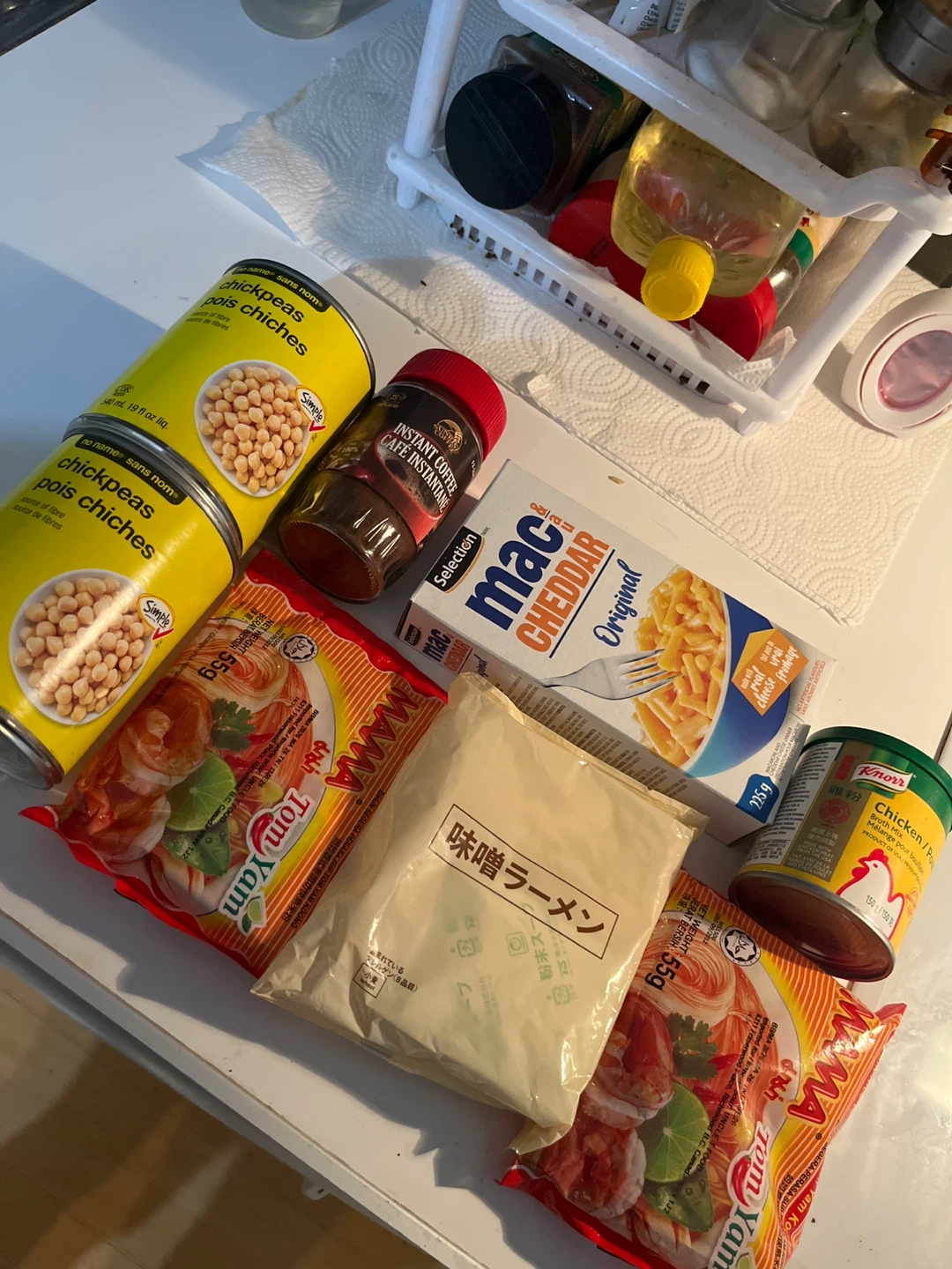 Assorted Groceries: Mac & Cheese, Ramen, Chickpeas, and More!