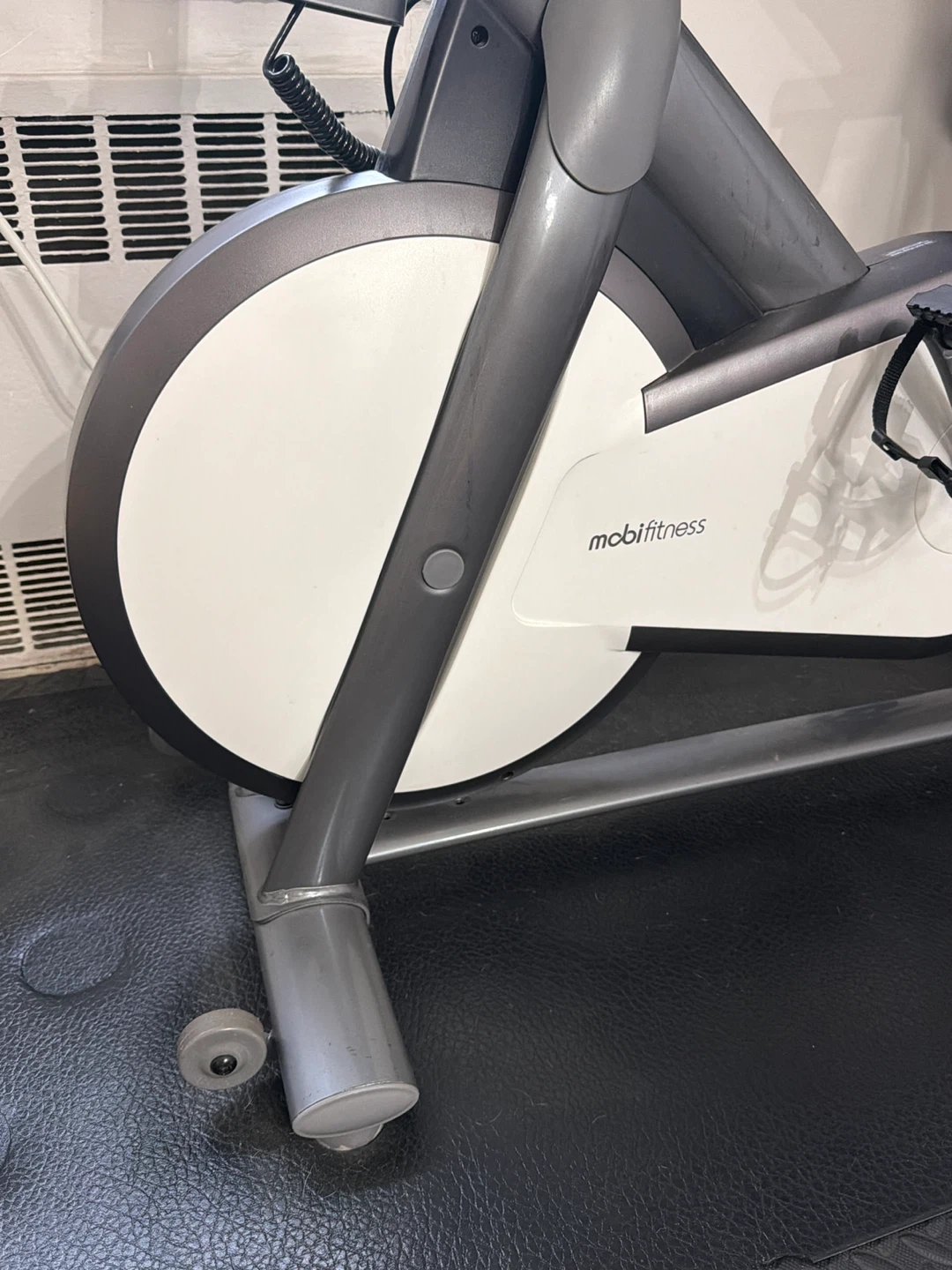 Mobifitness Exercise Bike - photo 2