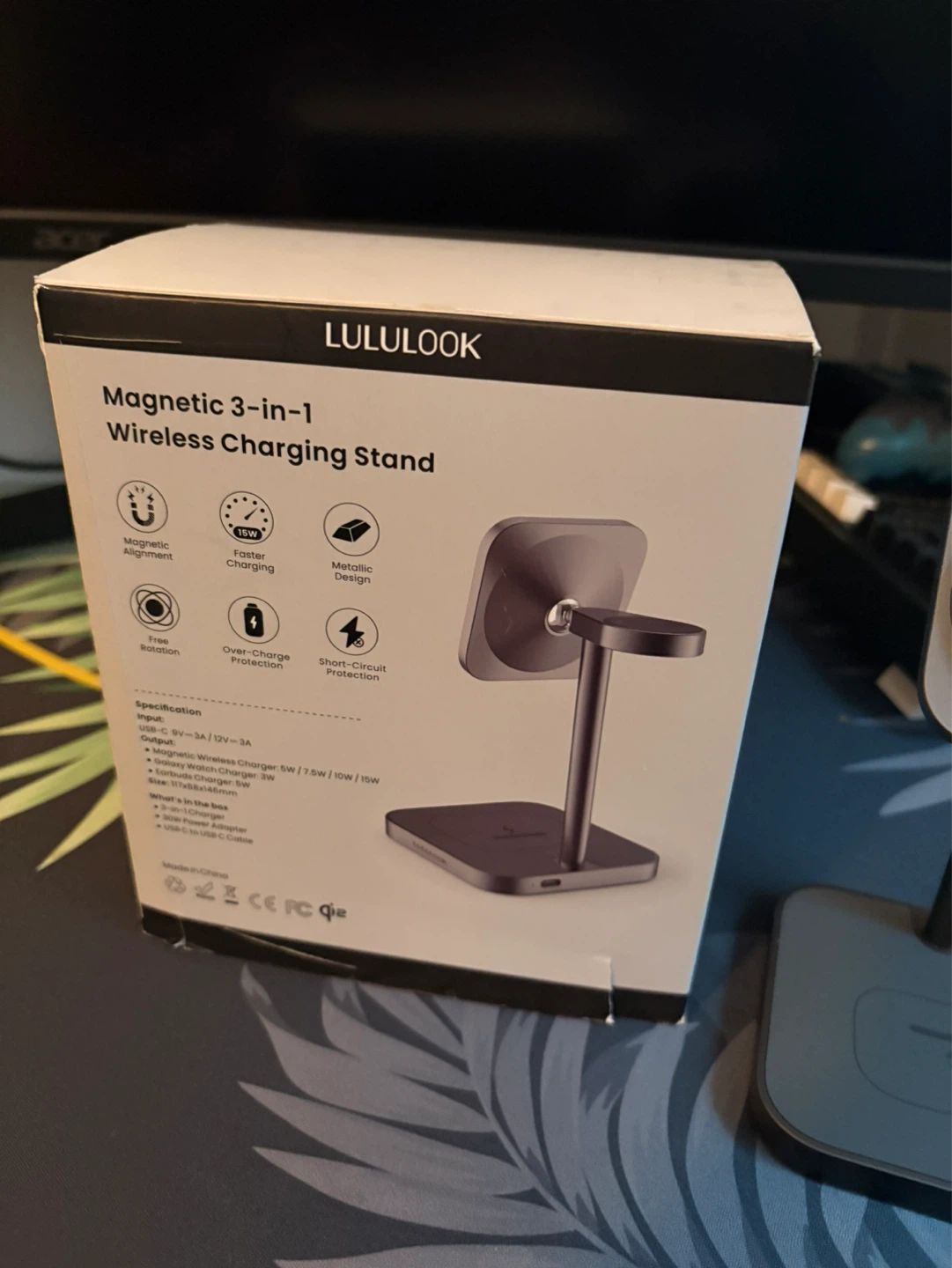 LULULOOK Magnetic 3-in-1 Wireless Charging Stand