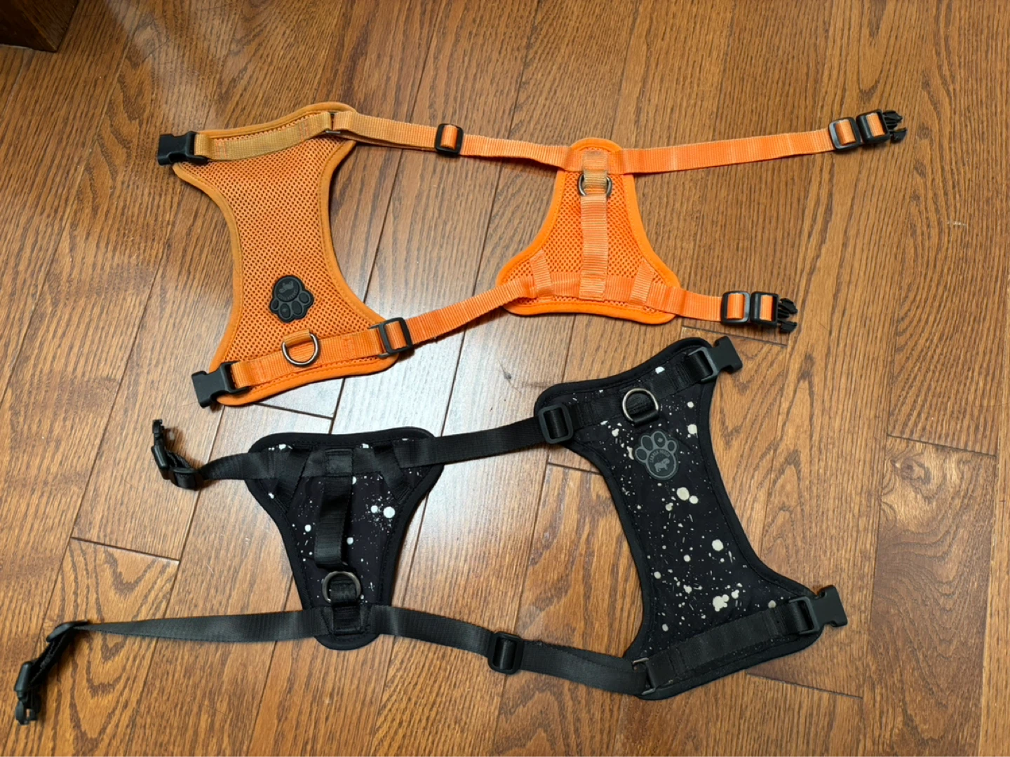 Two Canada Pooch Dog Medium Harness