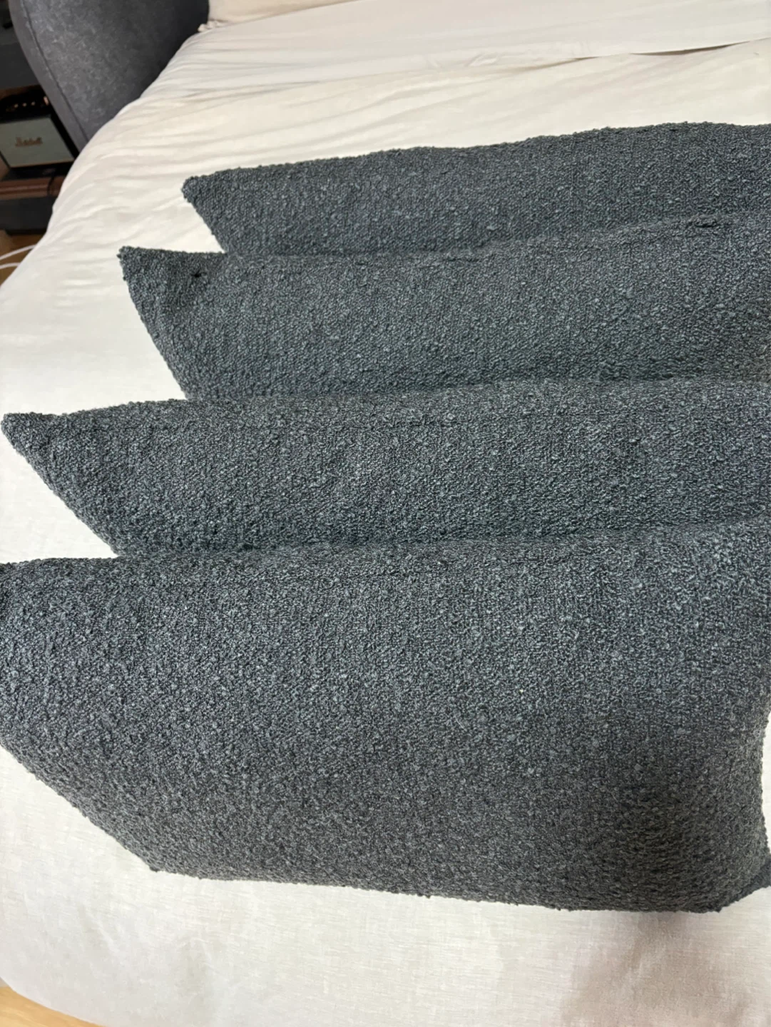 NEW NEVER USED Set of 4 Dark Grey Boucle Throw Pillows - photo 5