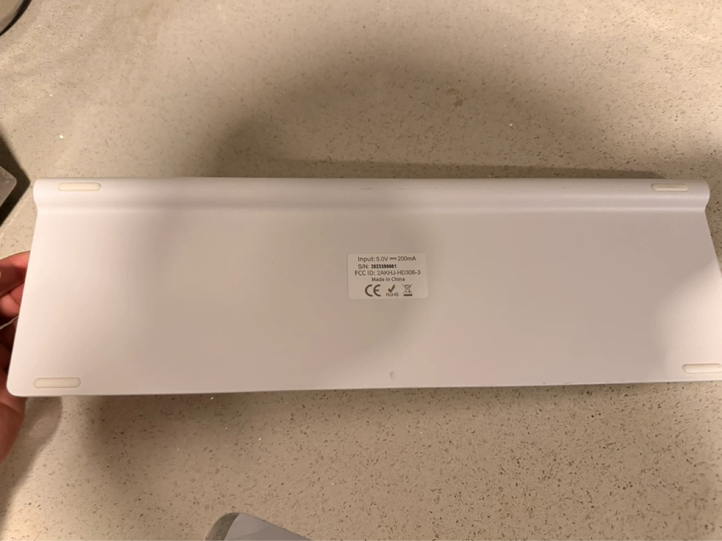 MSI PRO MP243X White 100Hz Monitor + Wireless Keyboard Bundle - photo 3