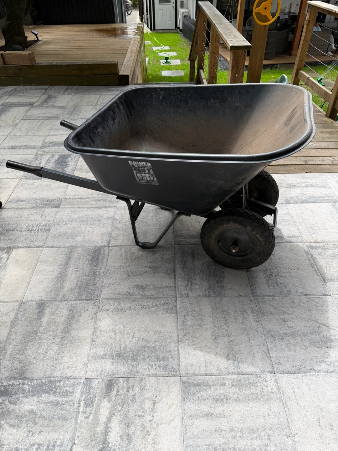 Power Fist 2-Wheel Wheelbarrow - photo 2