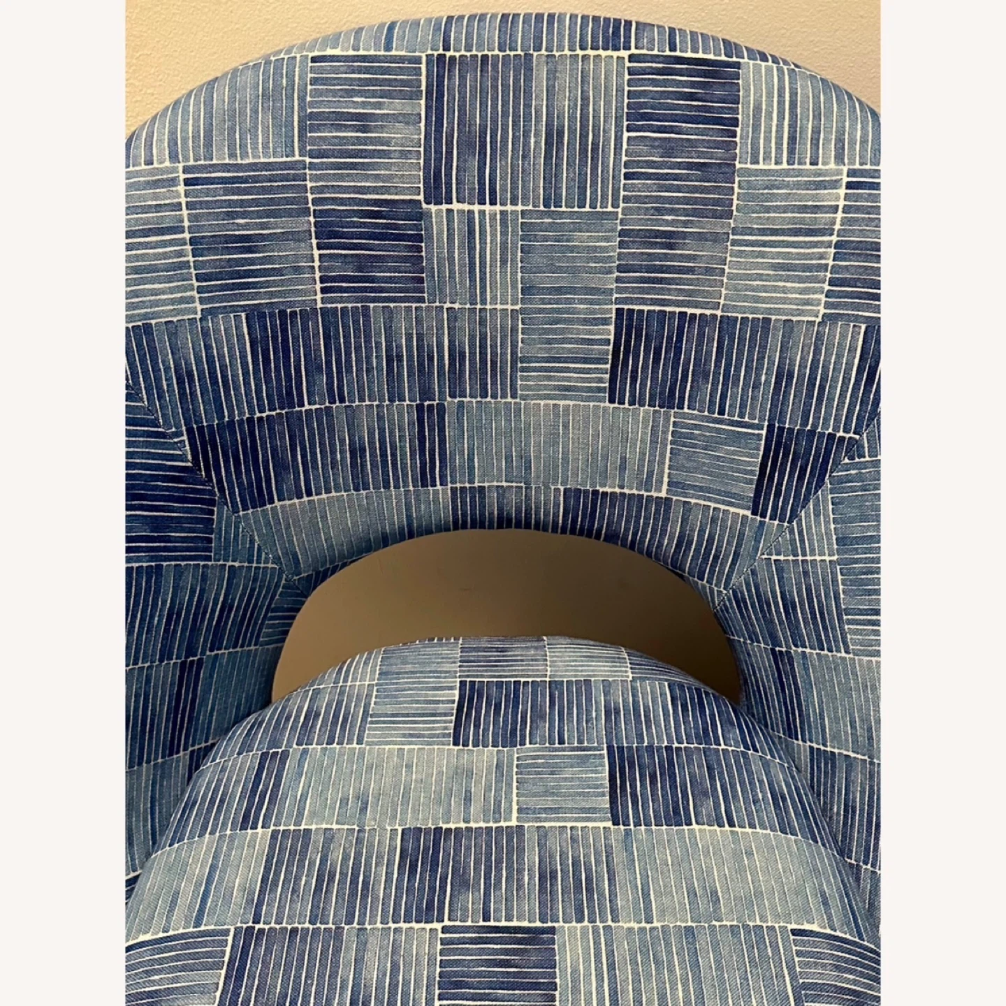 West Elm Accent Chair/ Dining Chair. - photo 3