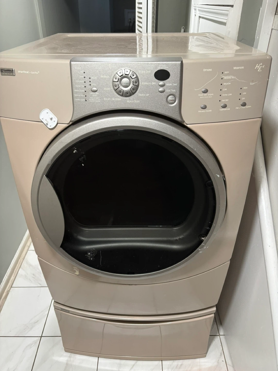 Kenmore Elite Dryer 150.00 - photo 2