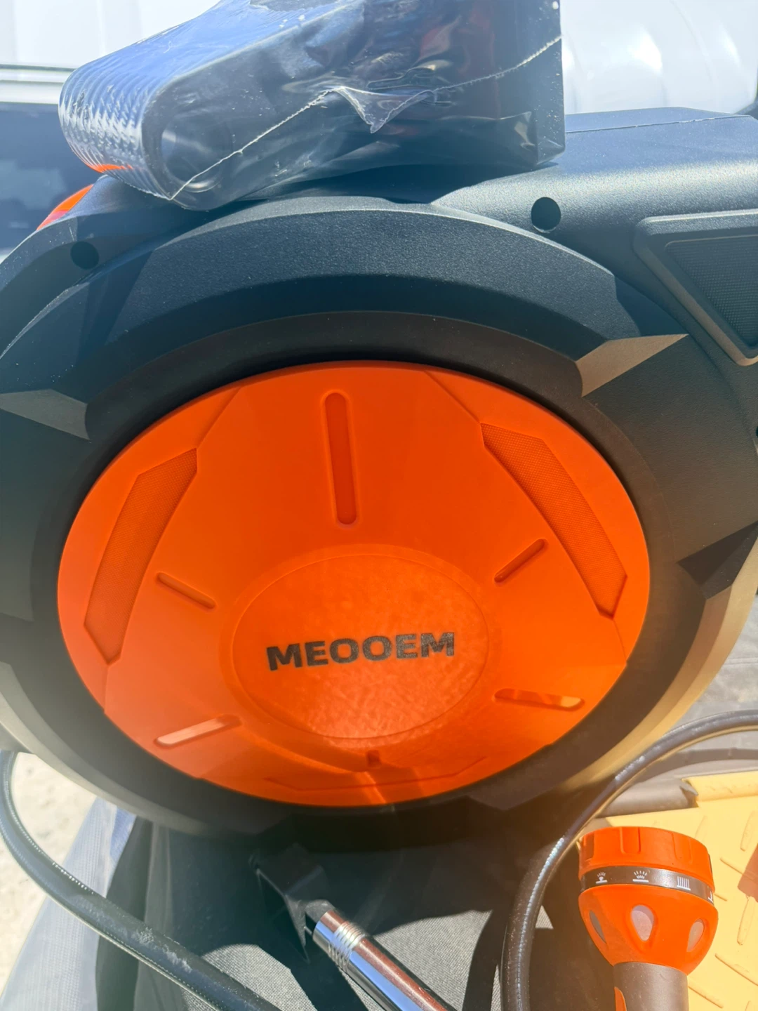 MEOOEM Retractable Garden Hose Reel